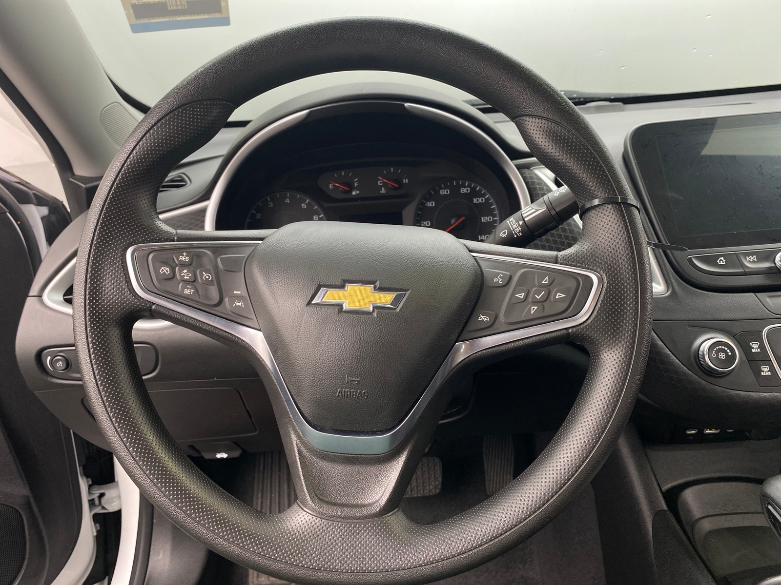 Thumbnail: 2024 Chevrolet Malibu - 5