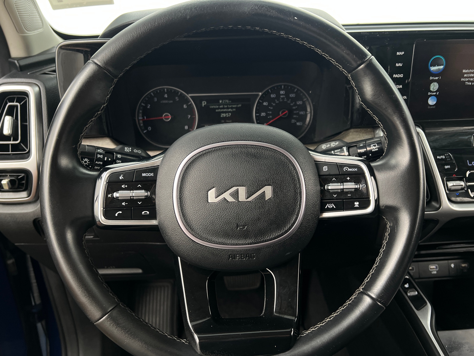 Thumbnail: 2023 Kia Sorento - 4