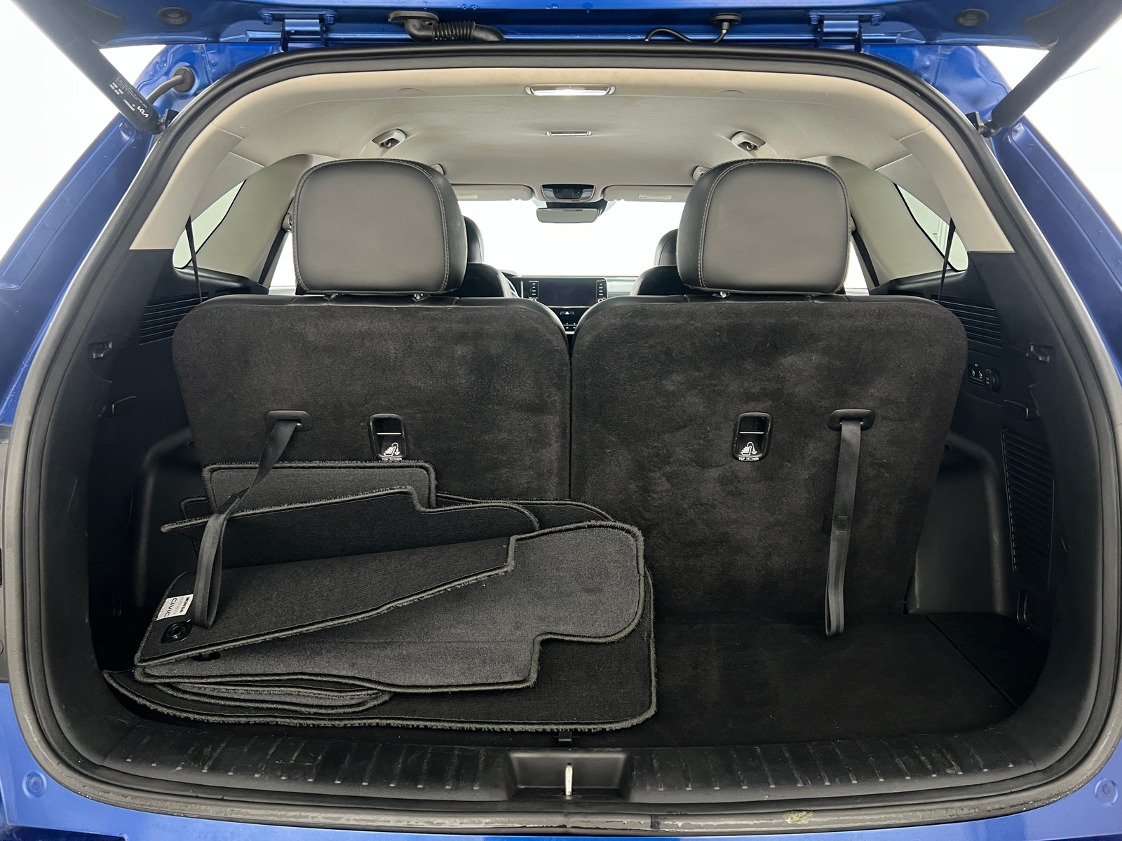 Thumbnail: 2023 Kia Sorento - 6