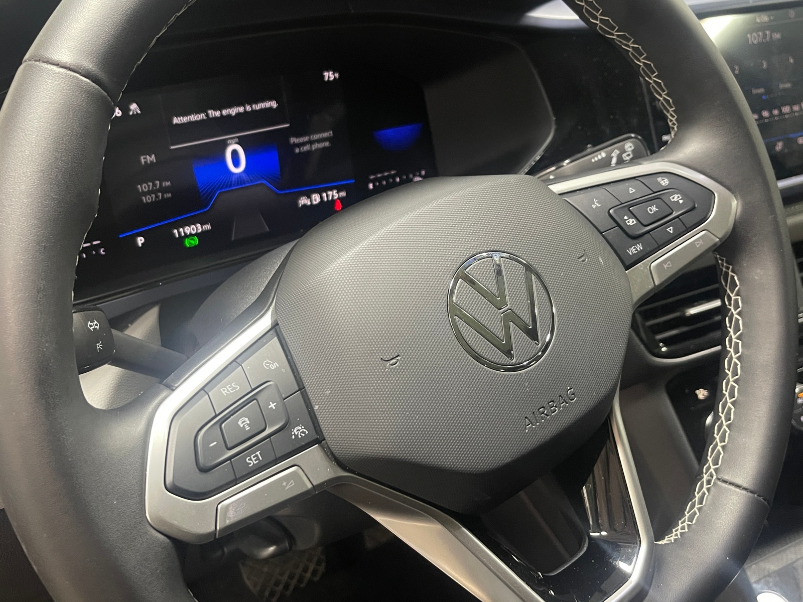 Thumbnail: 2024 Volkswagen Taos - 4