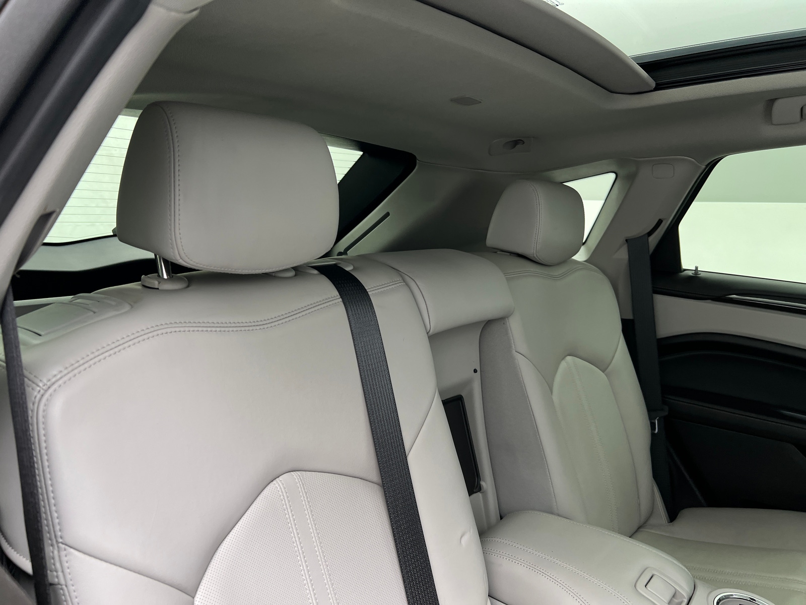 Thumbnail: 2013 Cadillac SRX - 5