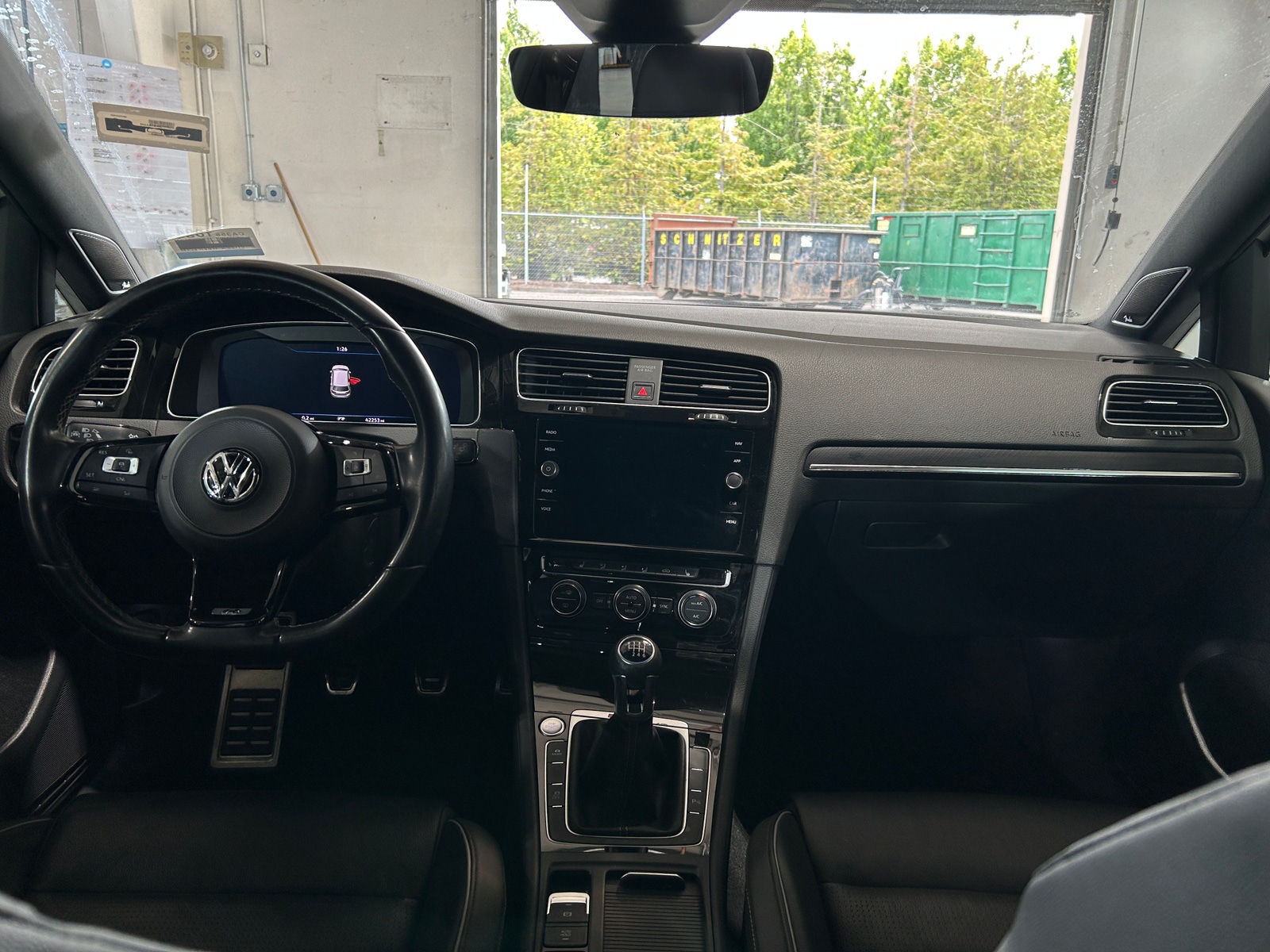 Thumbnail: 2018 Volkswagen Golf - 2