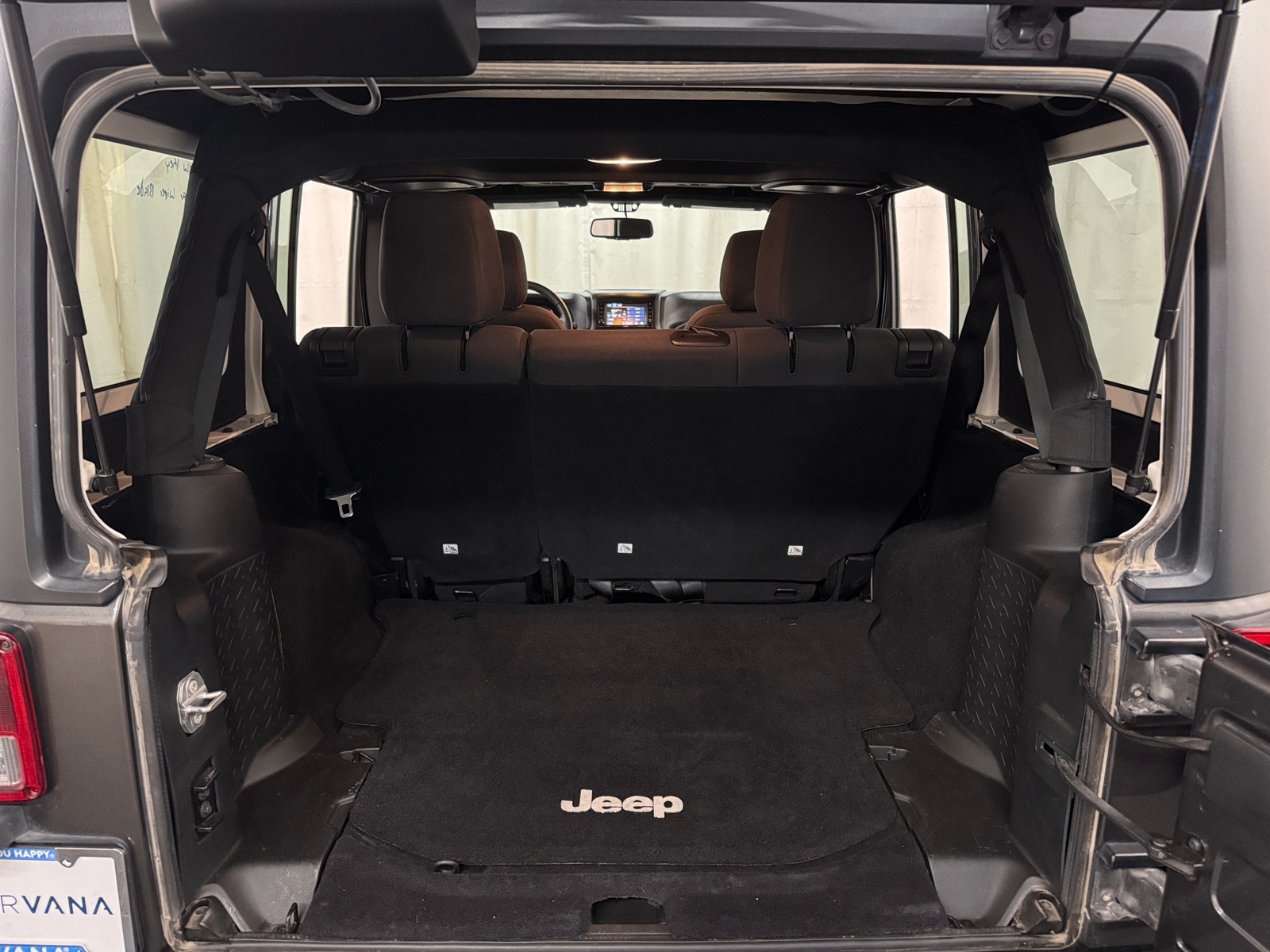 Thumbnail: 2016 Jeep Wrangler - 7