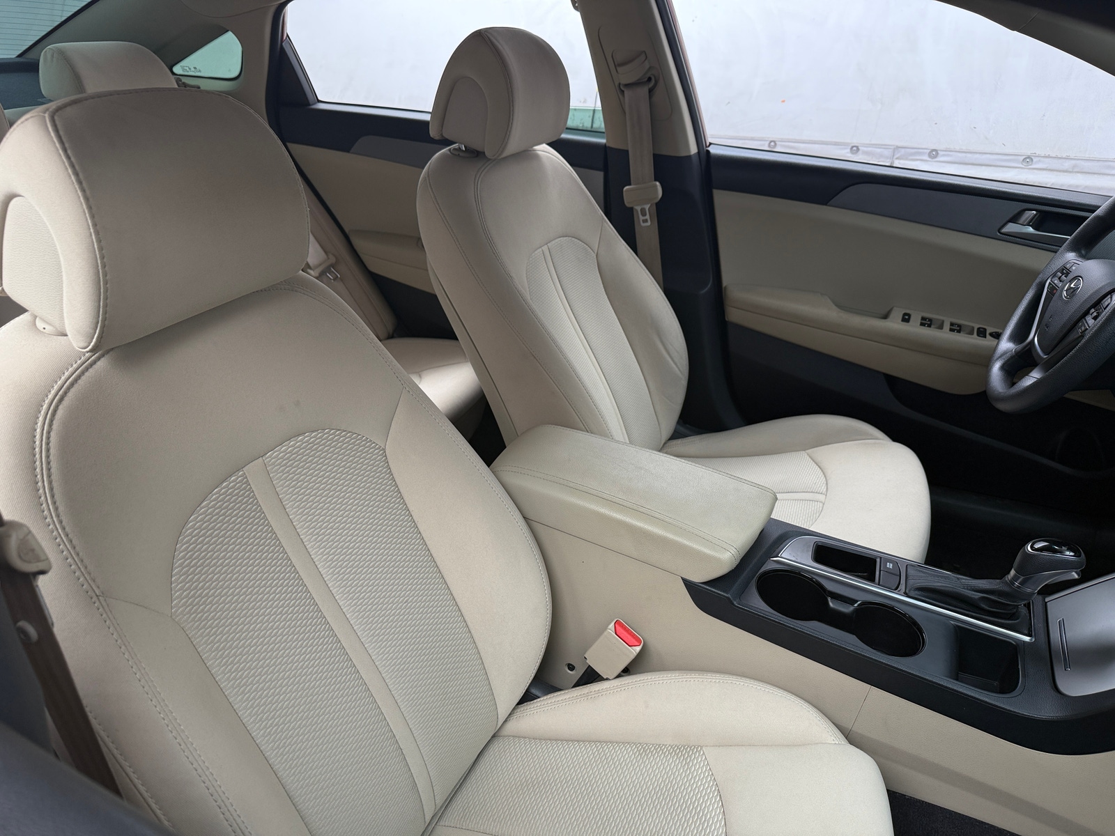 Thumbnail: 2016 Hyundai Sonata - 2