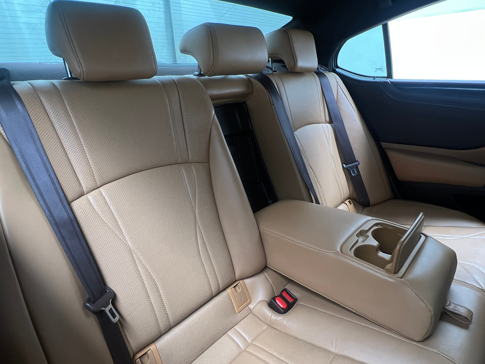 Thumbnail: 2019 Lexus ES - 6