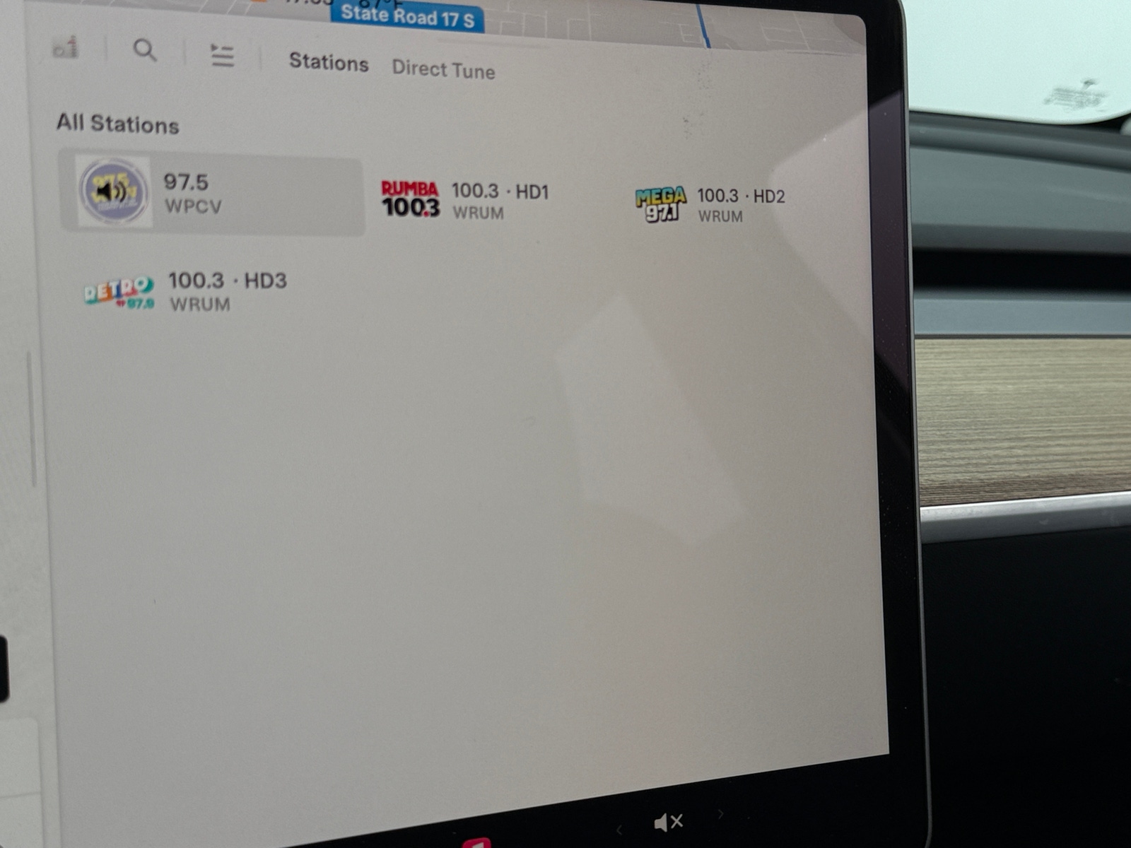 Thumbnail: 2023 Tesla Model Y - 3