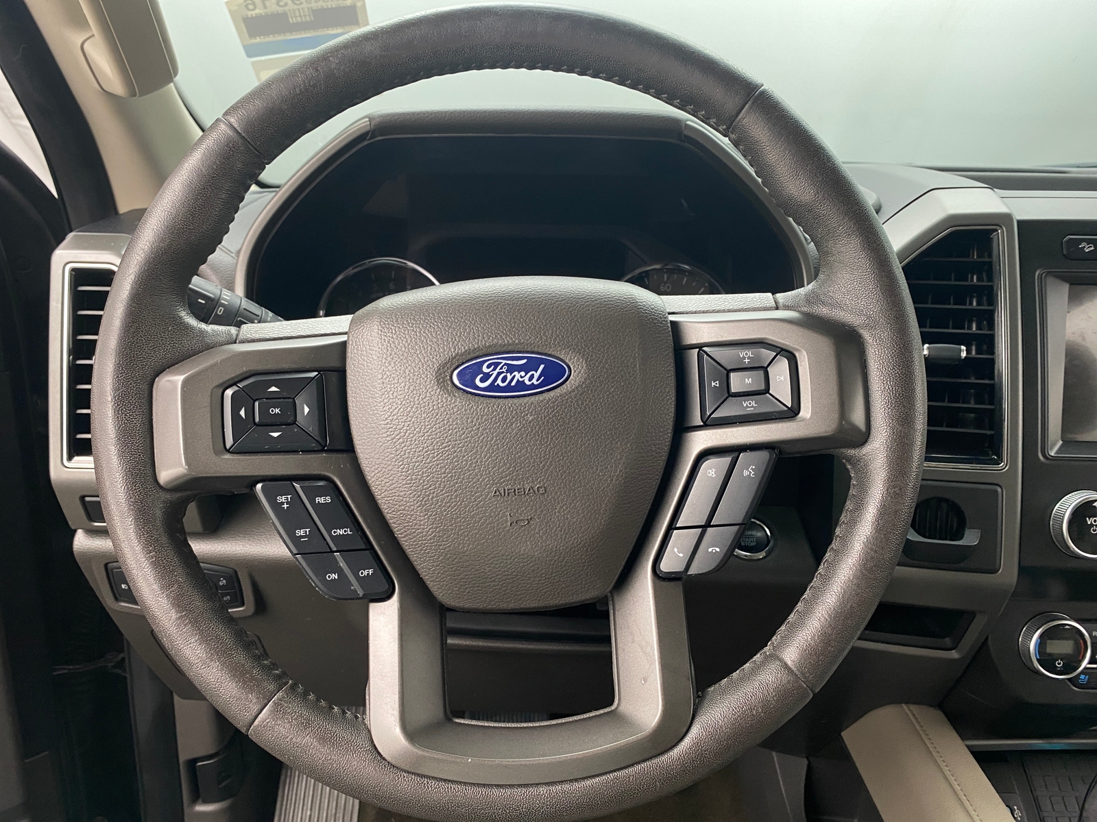 Thumbnail: 2019 Ford Expedition MAX - 5