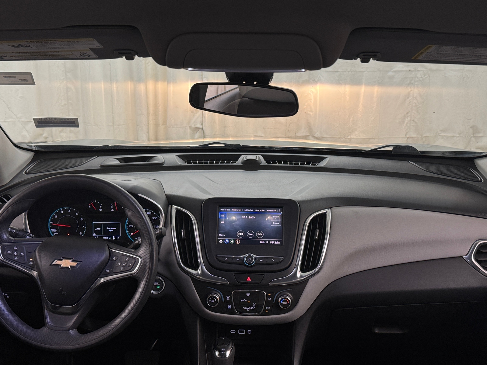 Thumbnail: 2021 Chevrolet Equinox - 3