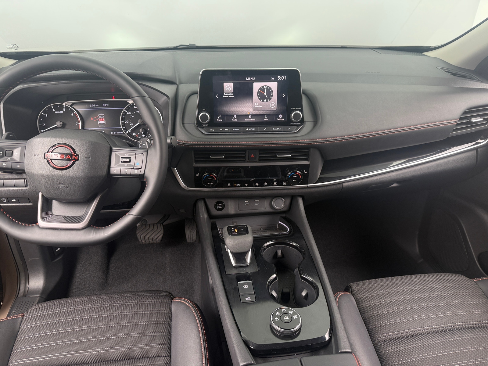Thumbnail: 2025 Nissan Rogue - 2