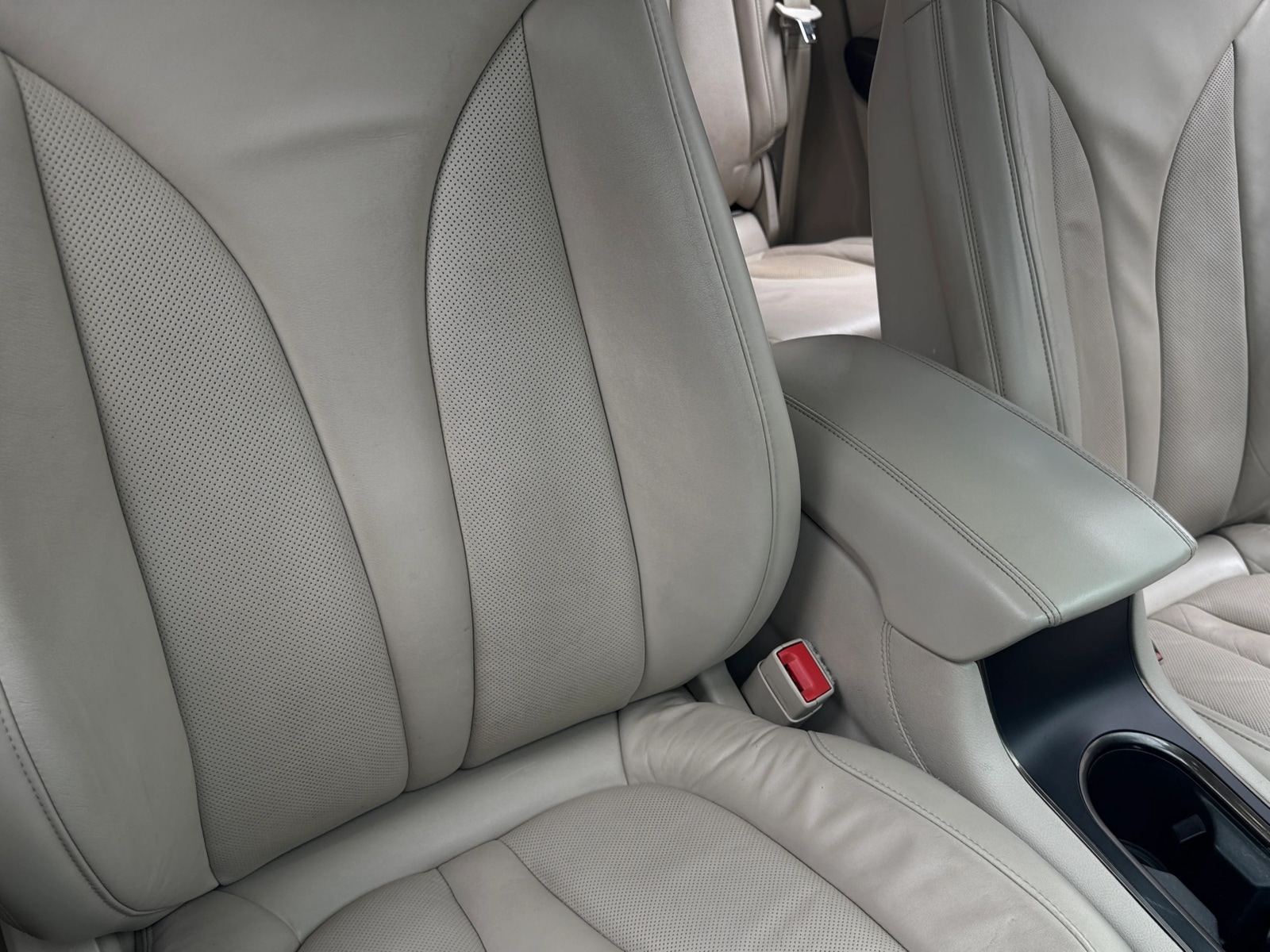 Thumbnail: 2019 Lincoln MKC - 2