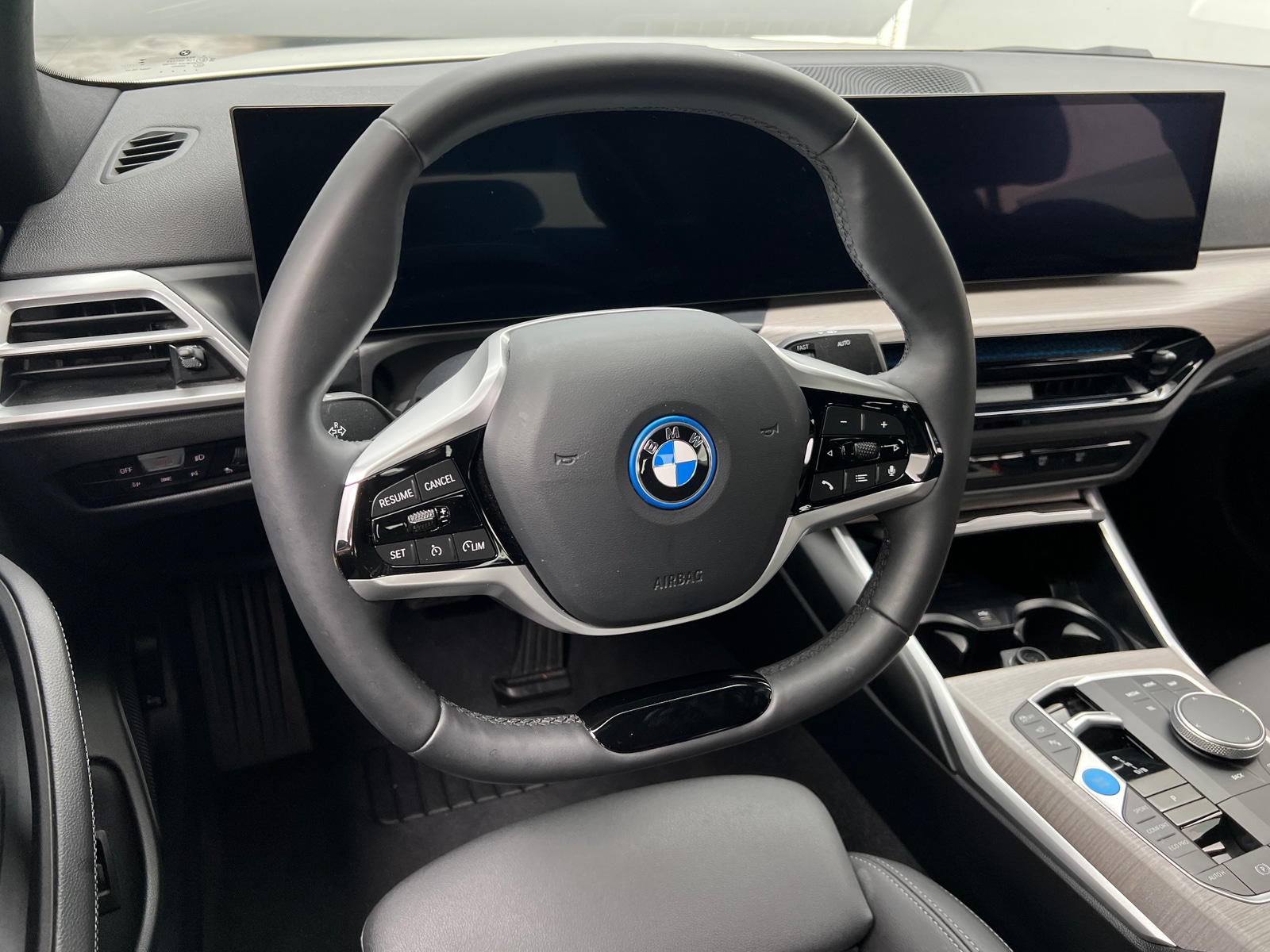 Thumbnail: 2025 BMW i4 - 4