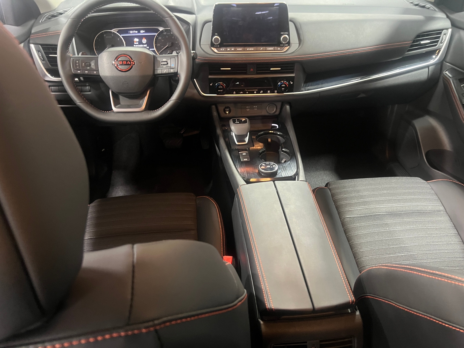 Thumbnail: 2025 Nissan Rogue - 2