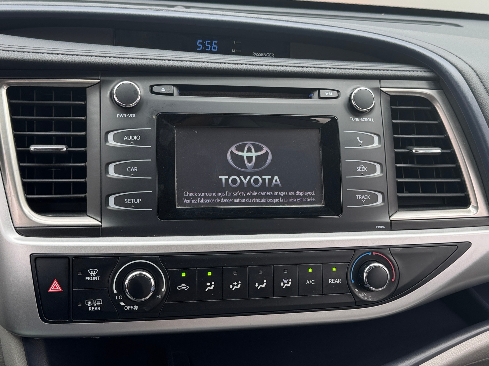 Thumbnail: 2019 Toyota Highlander - 4