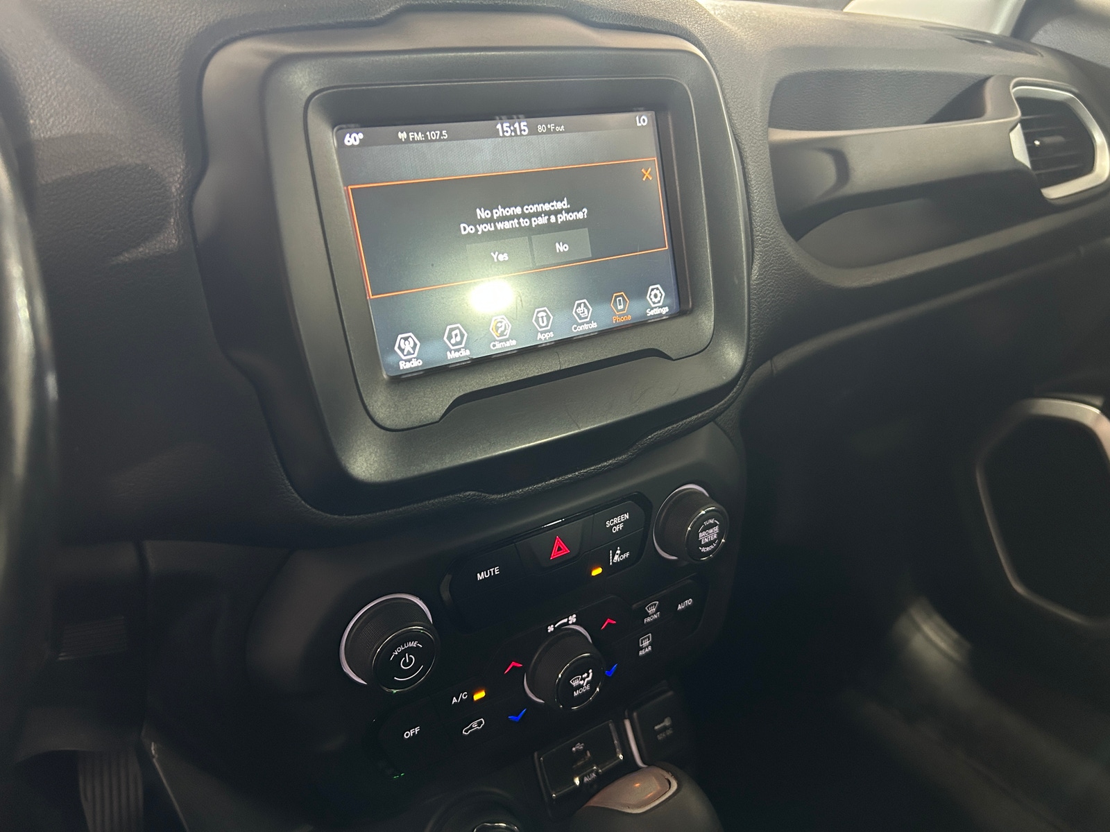 Thumbnail: 2021 Jeep Renegade - 4