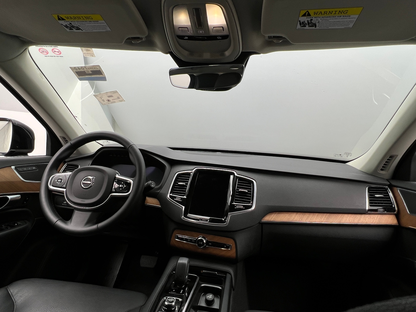Thumbnail: 2025 Volvo XC90 - 2
