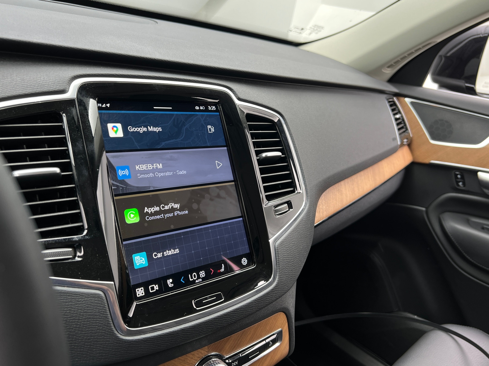 Thumbnail: 2025 Volvo XC90 - 3