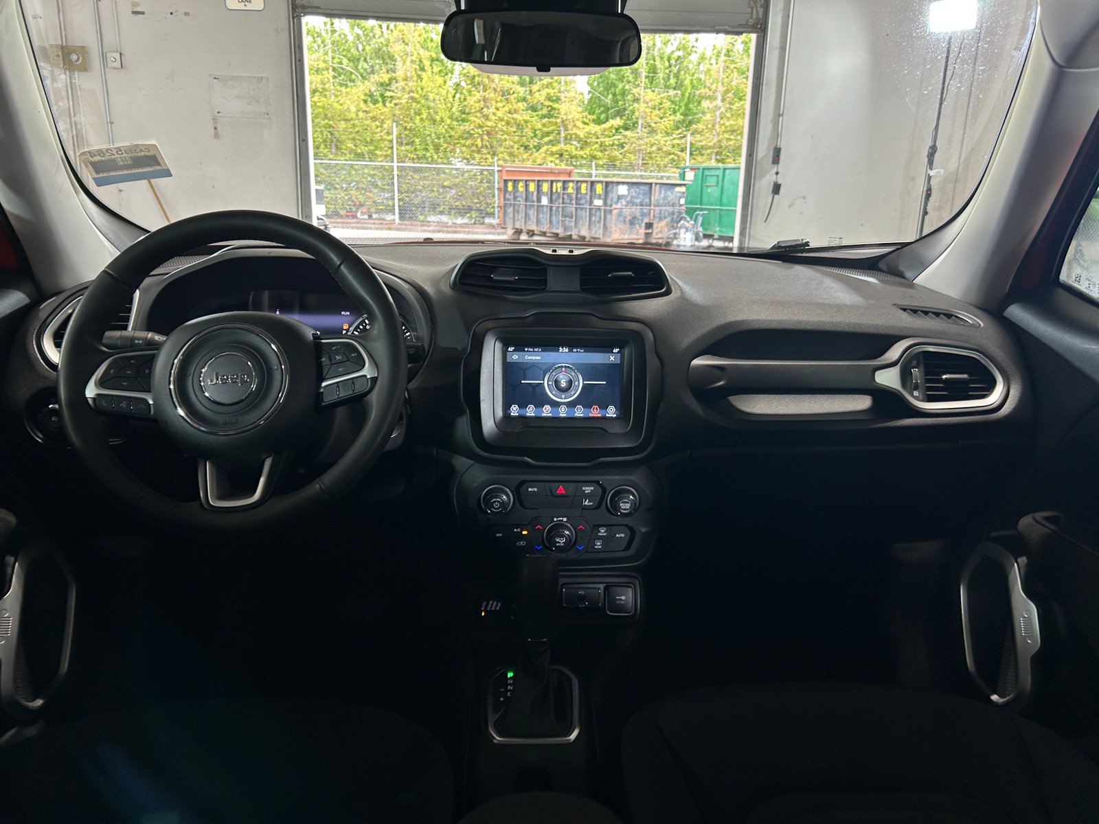Thumbnail: 2021 Jeep Renegade - 3