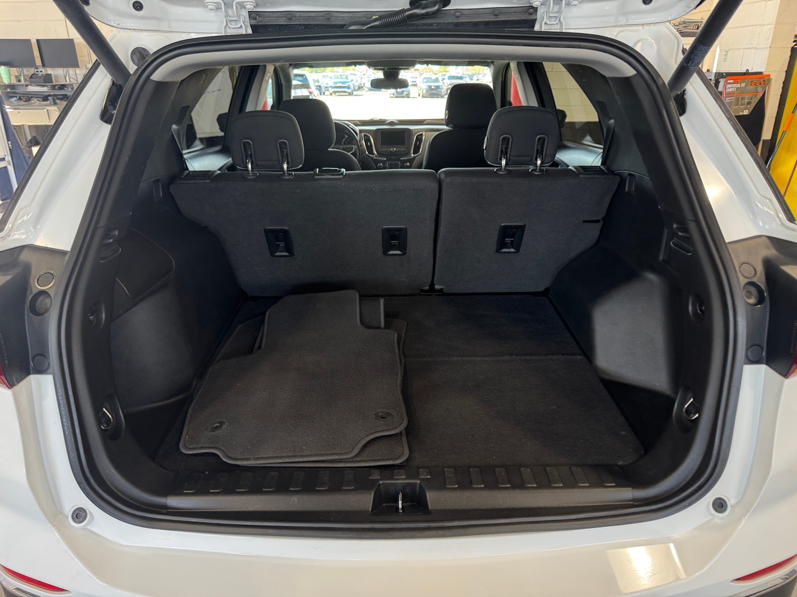 Thumbnail: 2020 Chevrolet Equinox - 7
