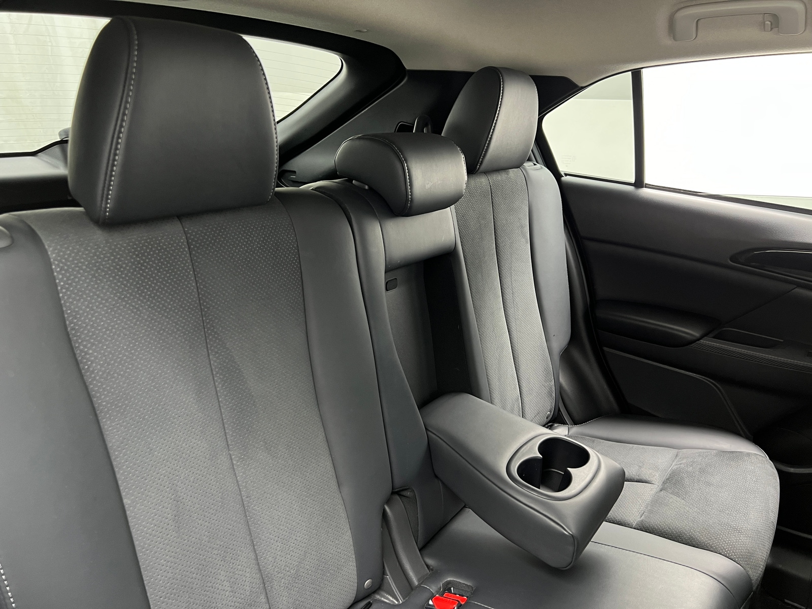 Thumbnail: 2024 Mitsubishi Eclipse Cross - 5