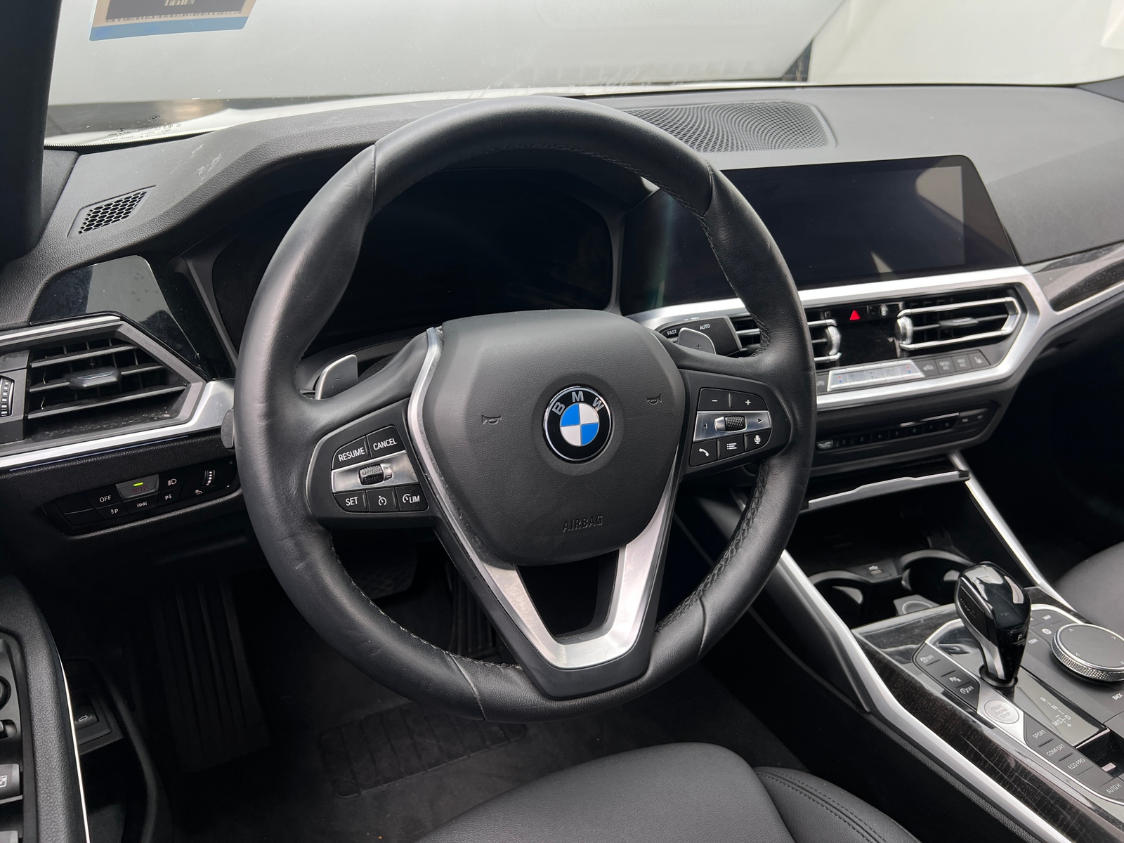 Thumbnail: 2019 BMW 3 Series - 4