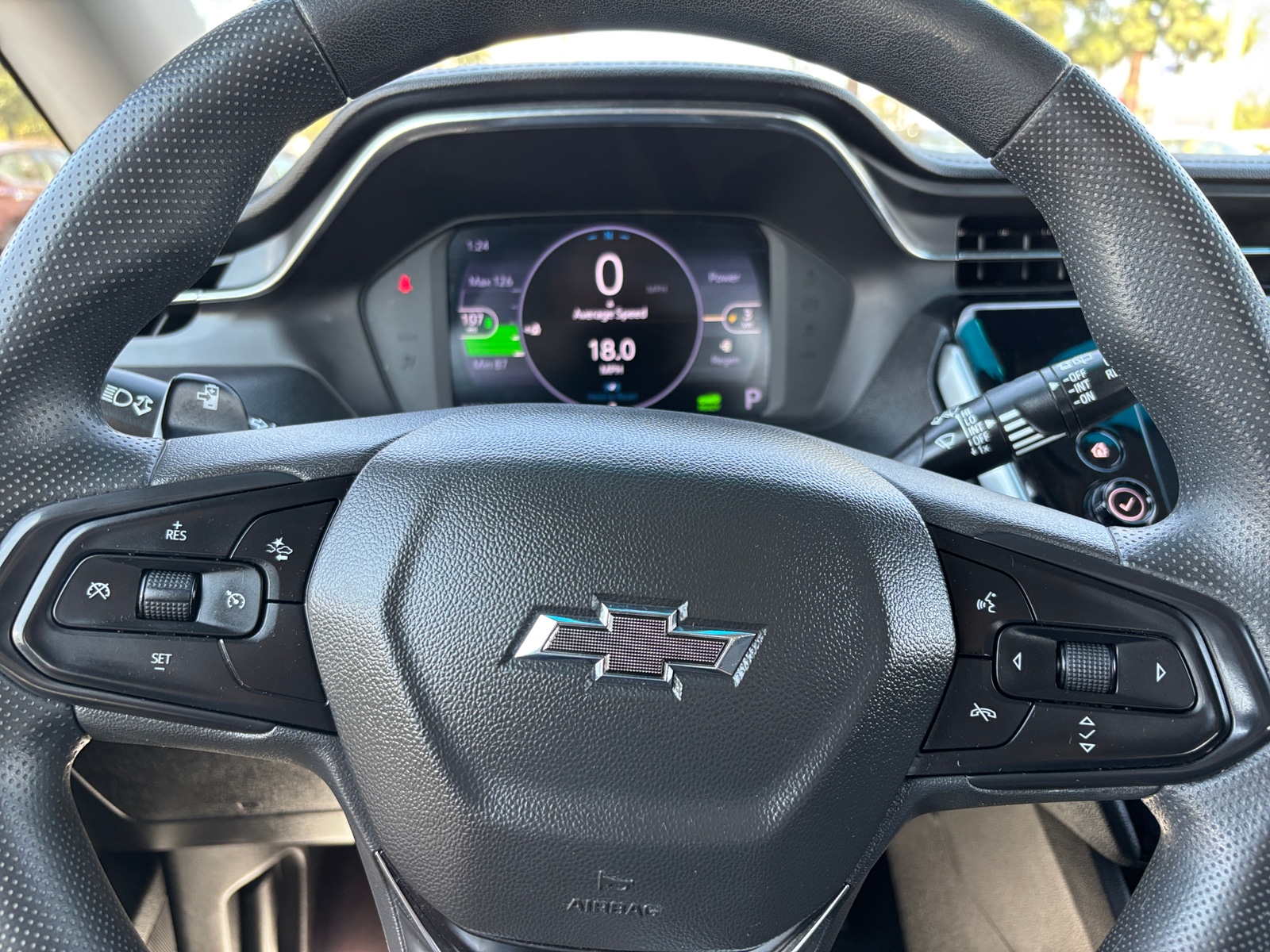 Thumbnail: 2023 Chevrolet Bolt EV - 5
