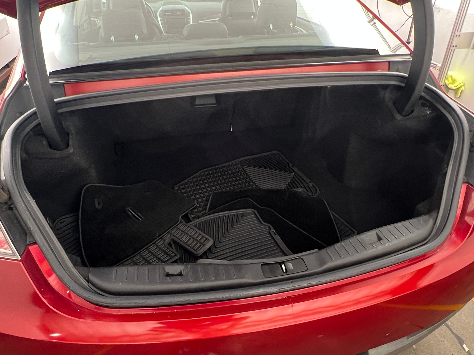 Thumbnail: 2016 Lincoln MKZ - 6