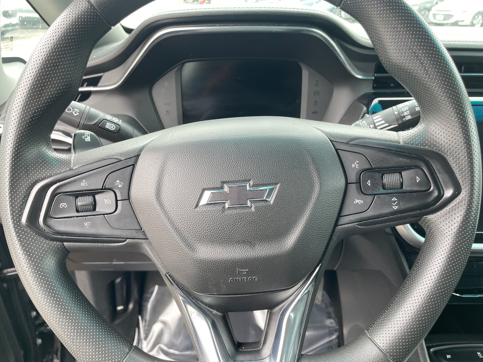 Thumbnail: 2023 Chevrolet Bolt EV - 5