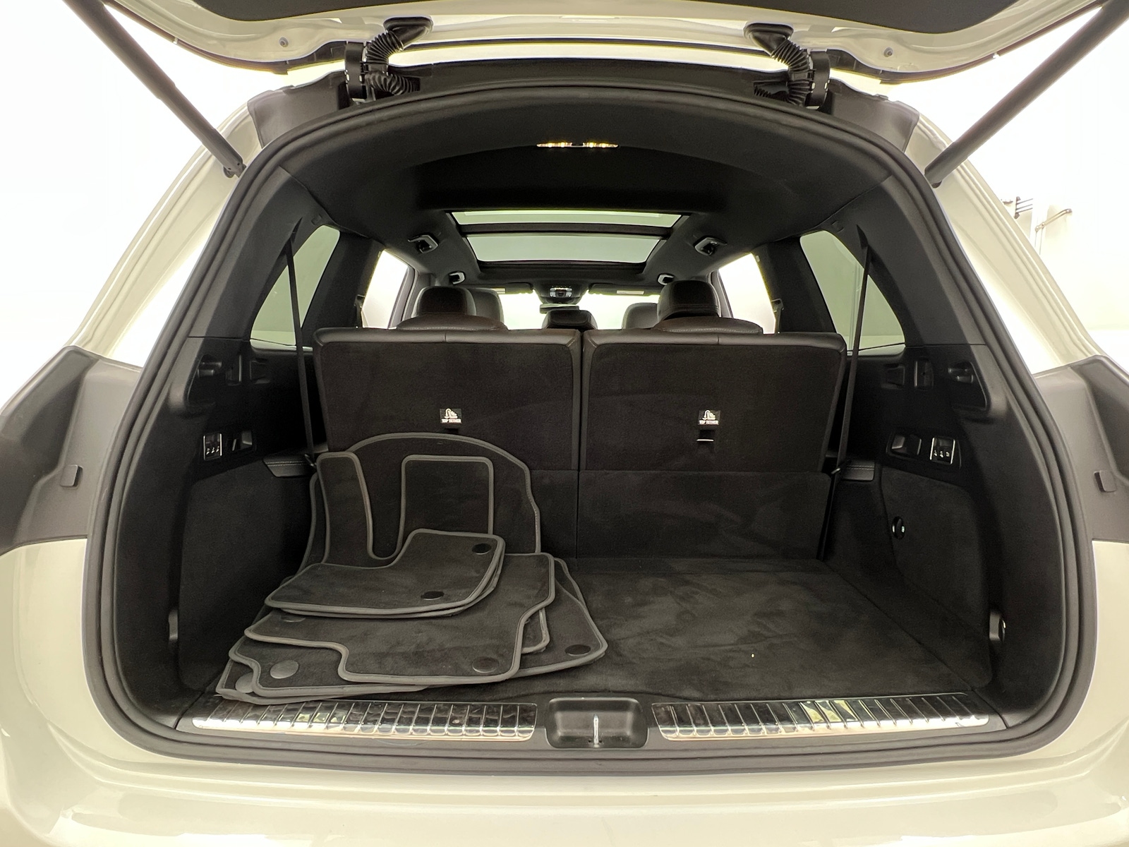 Thumbnail: 2024 Mercedes-Benz GLS - 6