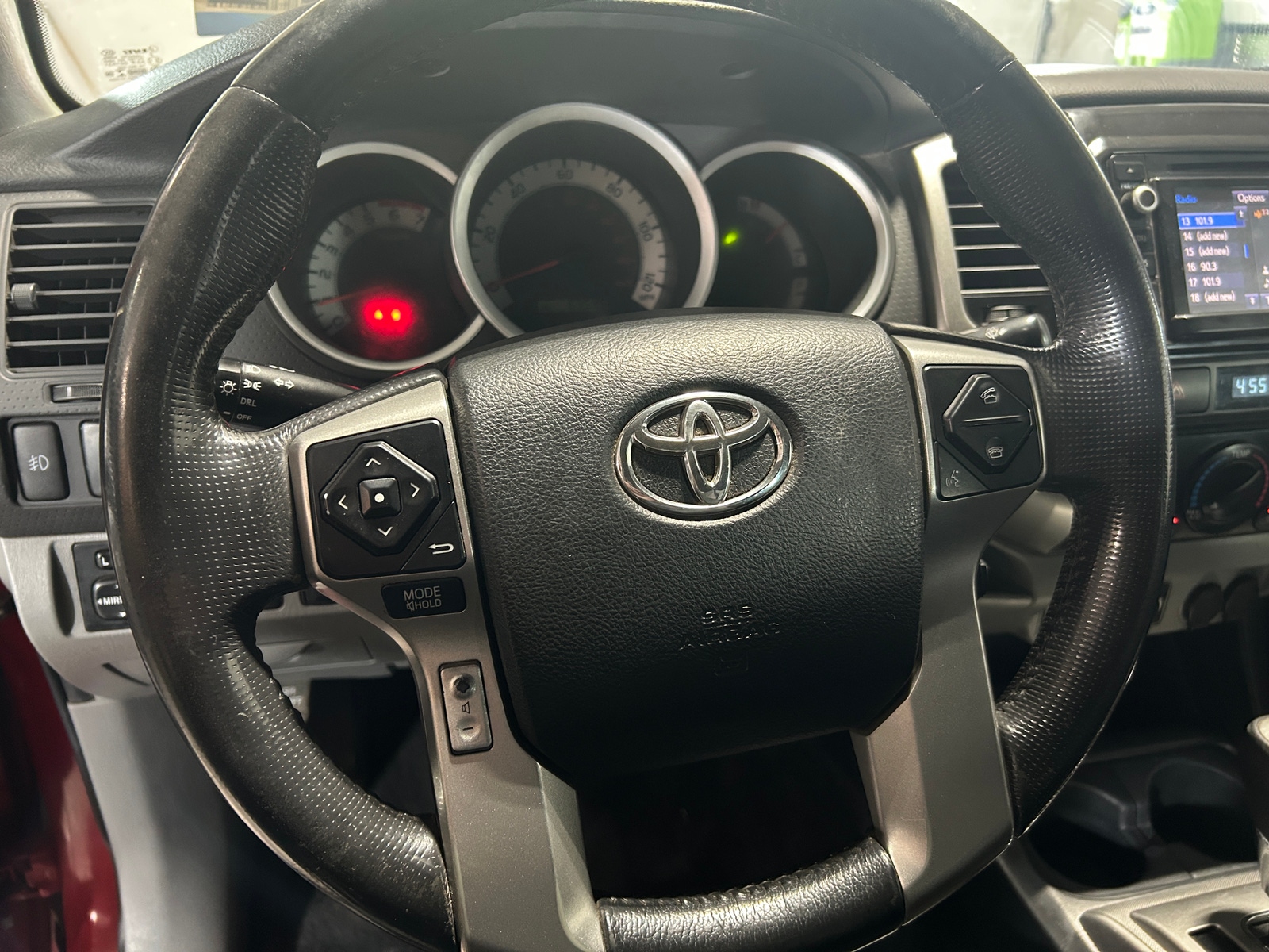 Thumbnail: 2014 Toyota Tacoma - 5