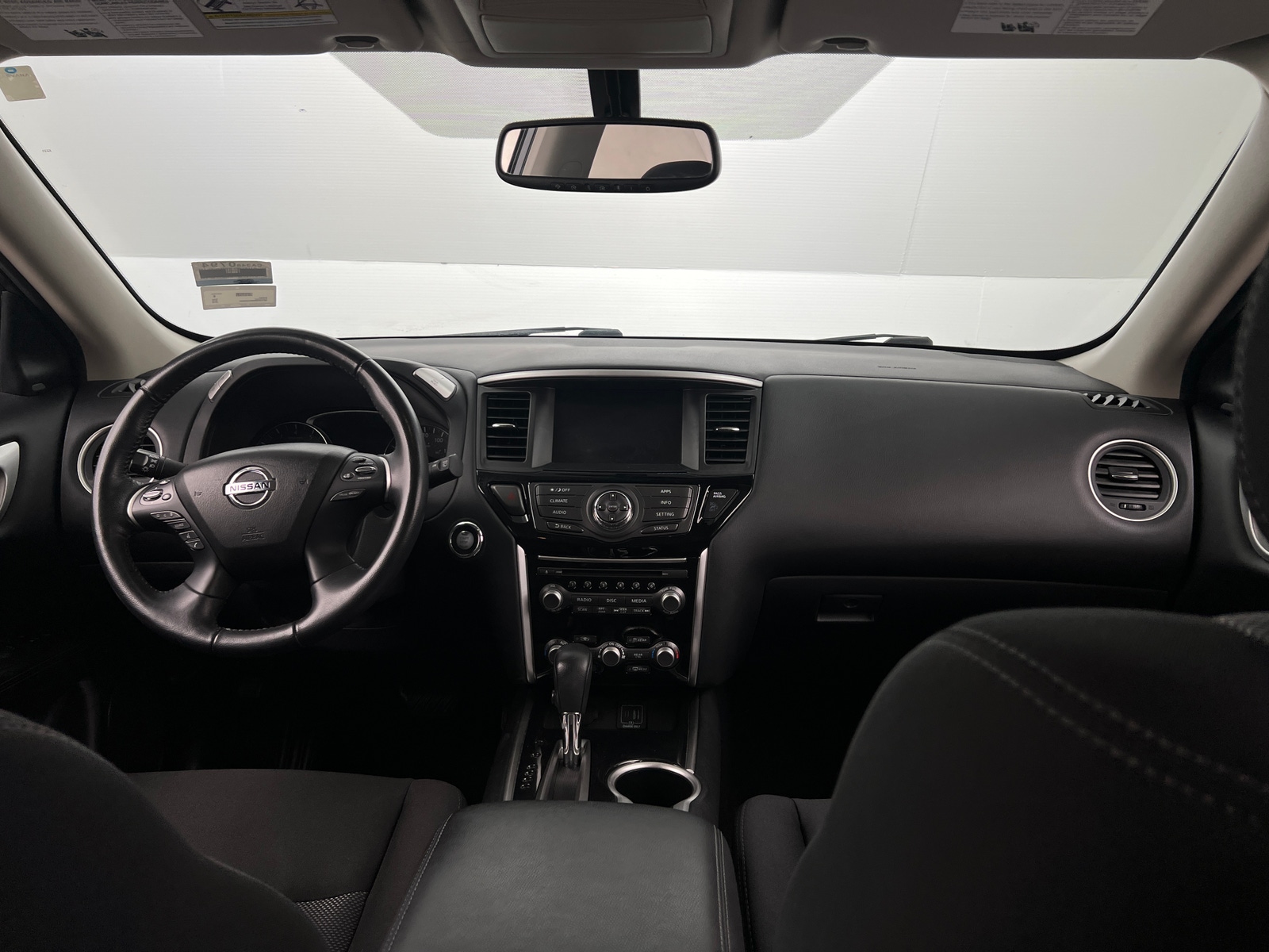 Thumbnail: 2019 Nissan Pathfinder - 3