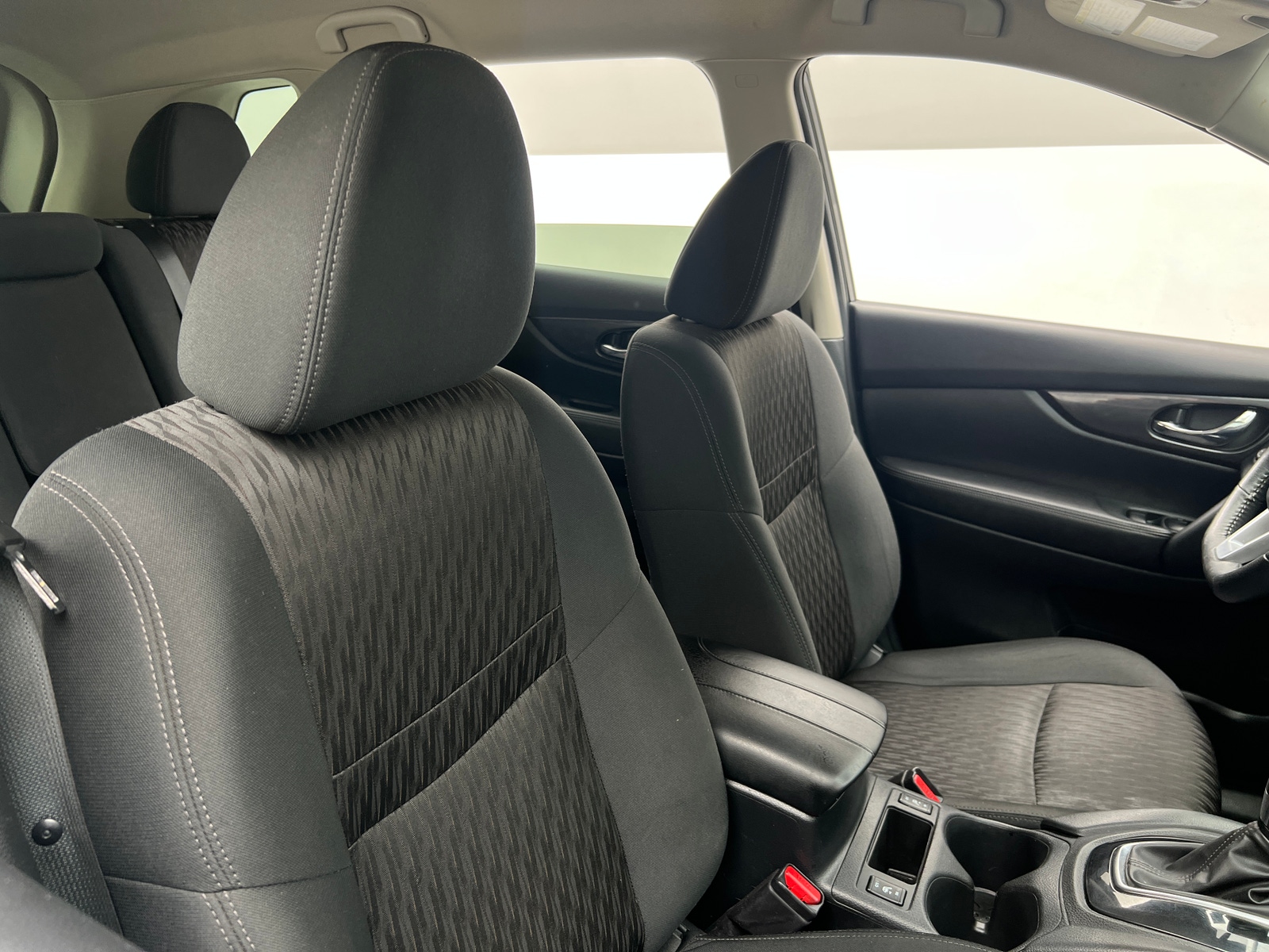 Thumbnail: 2020 Nissan Rogue - 2