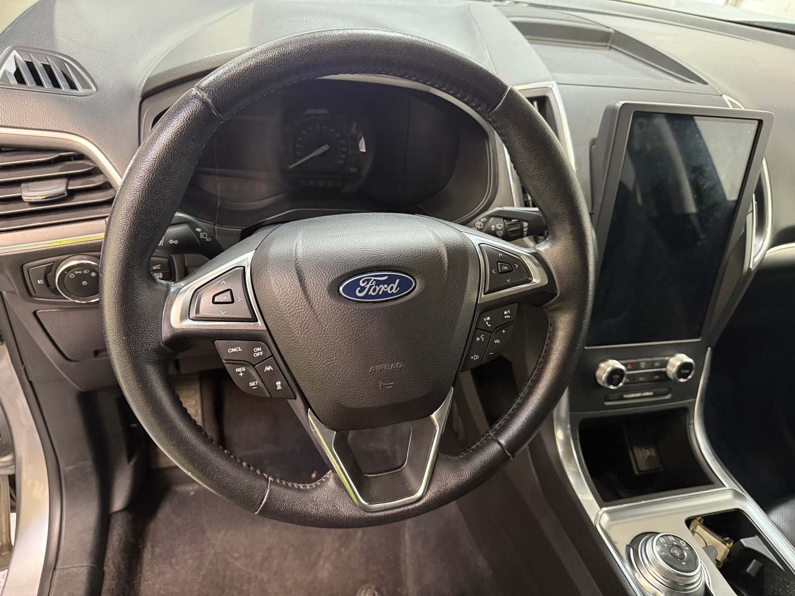 Thumbnail: 2023 Ford Edge - 4