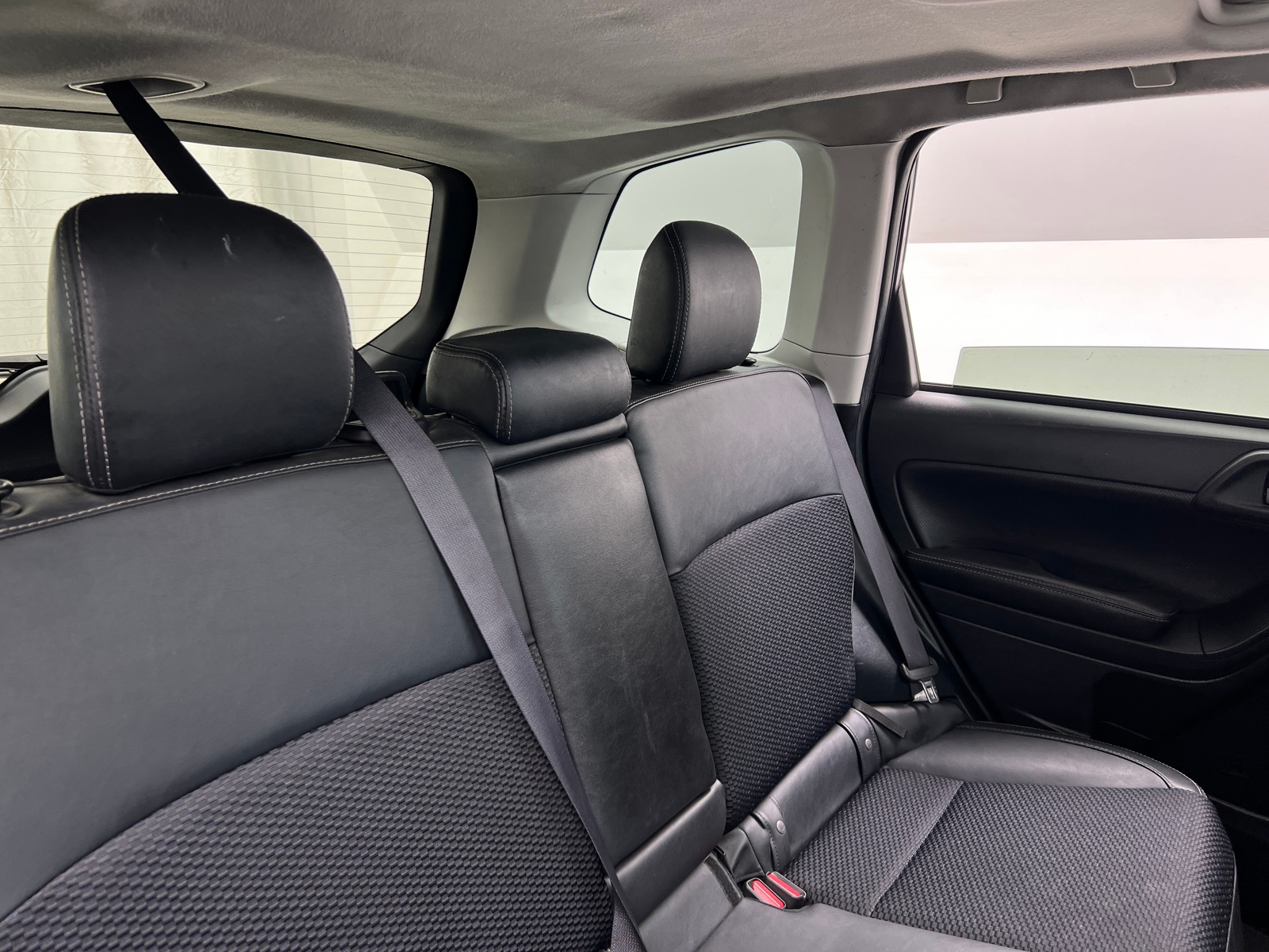 Thumbnail: 2017 Subaru Forester - 6
