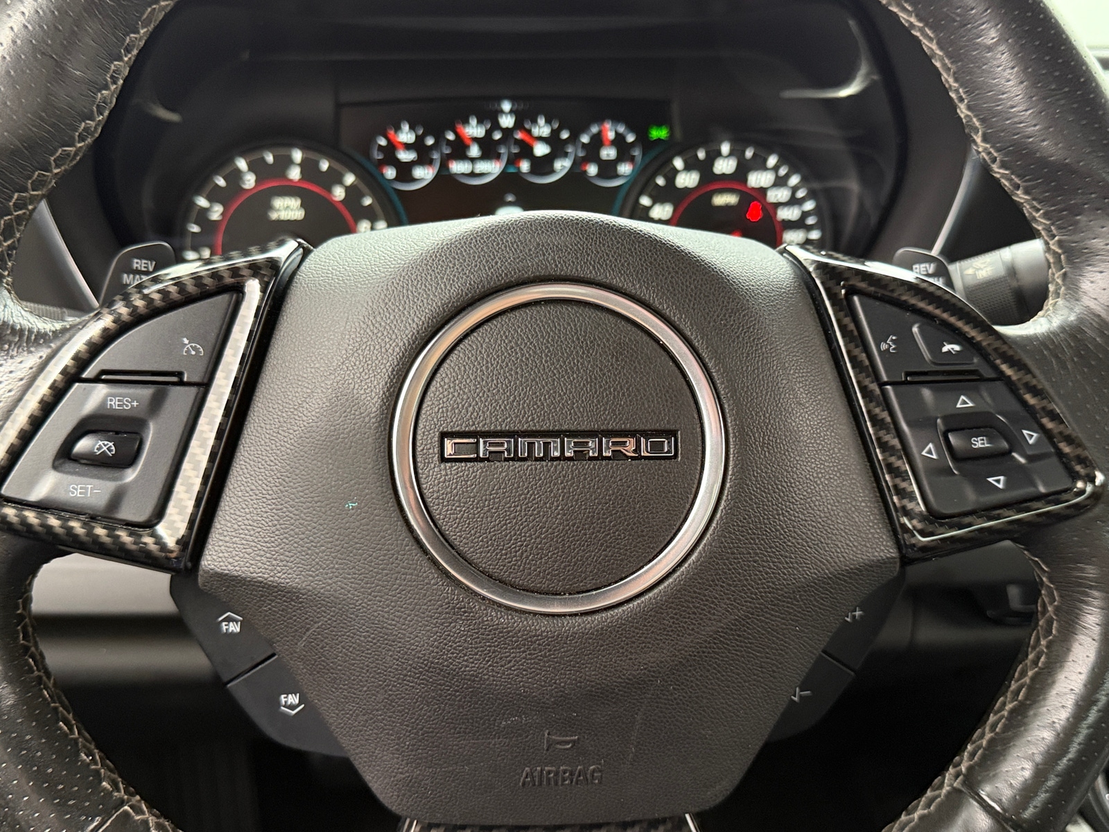 Thumbnail: 2018 Chevrolet Camaro - 4