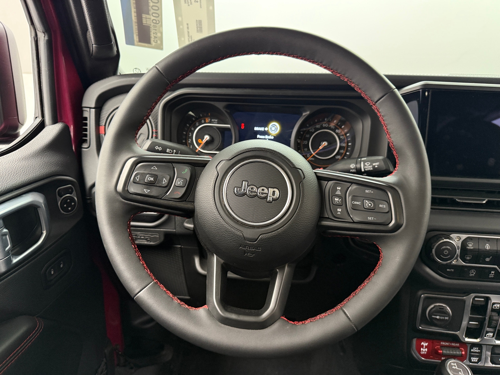 Thumbnail: 2024 Jeep Gladiator - 4