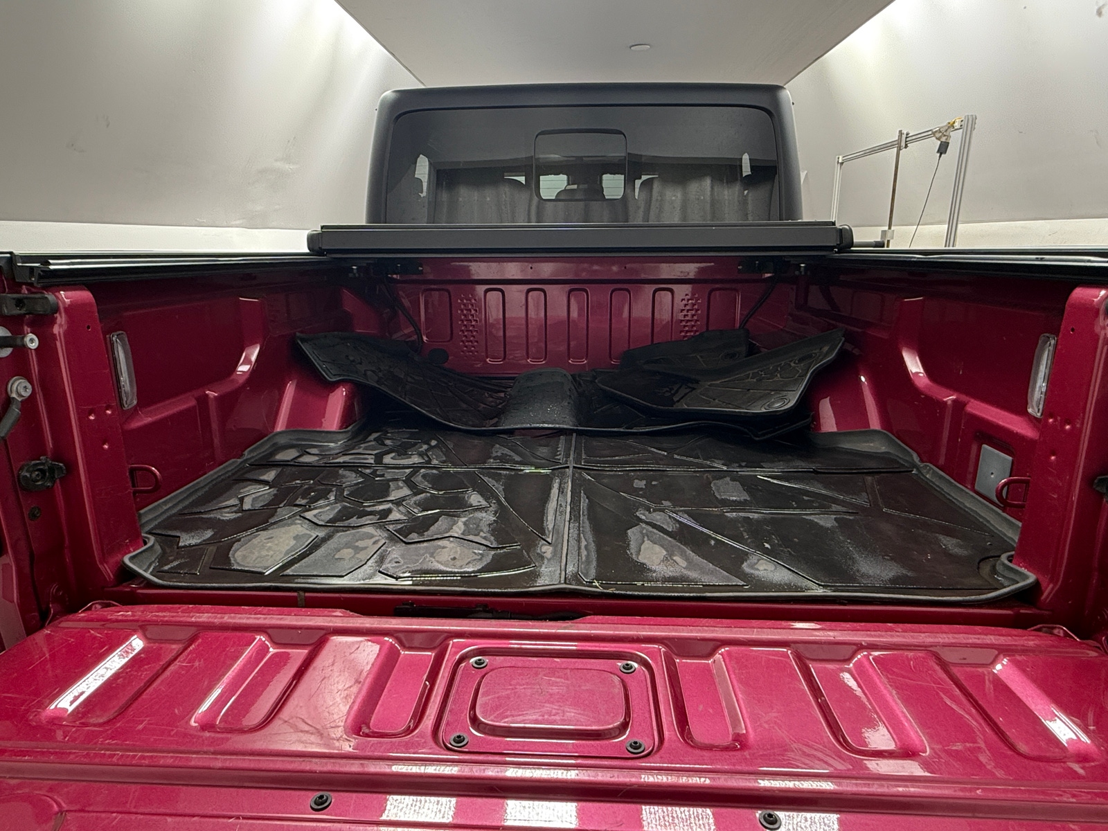 Thumbnail: 2024 Jeep Gladiator - 6