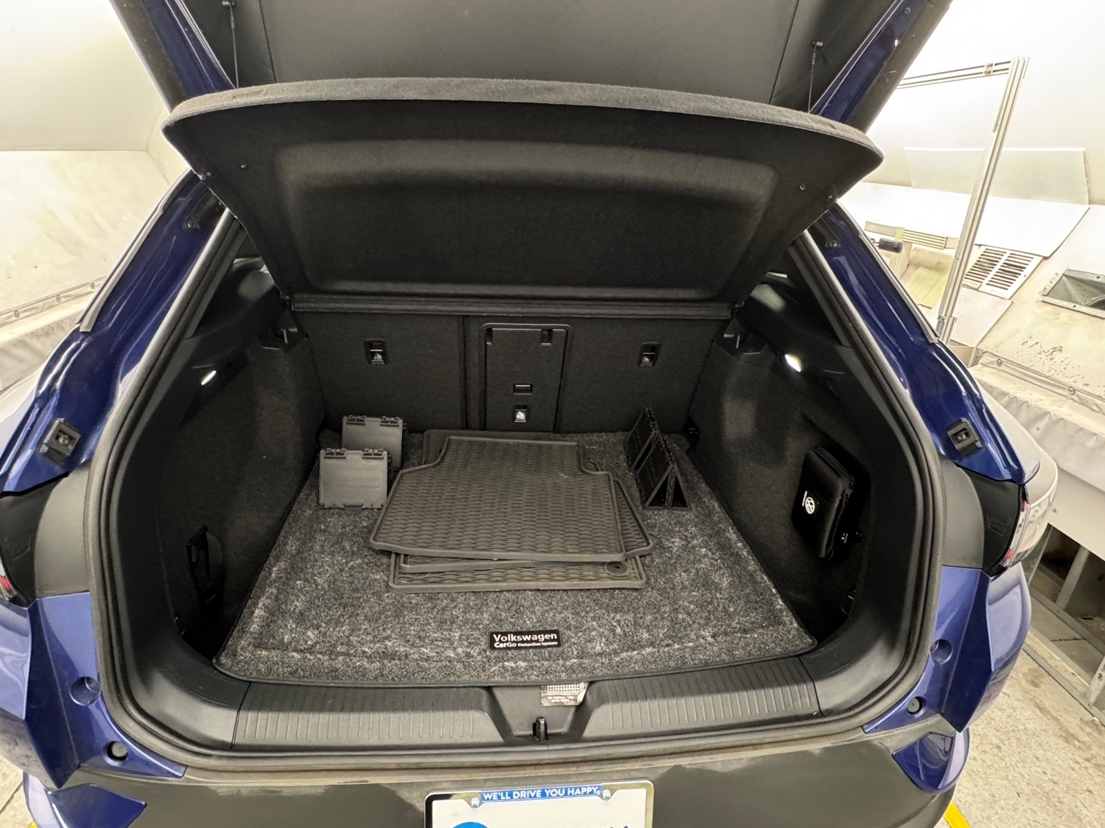 Thumbnail: 2021 Volkswagen ID.4 - 6