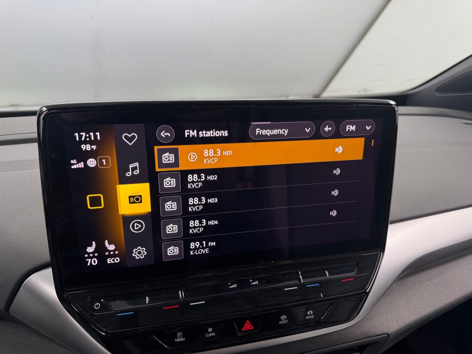 Thumbnail: 2021 Volkswagen ID.4 - 3