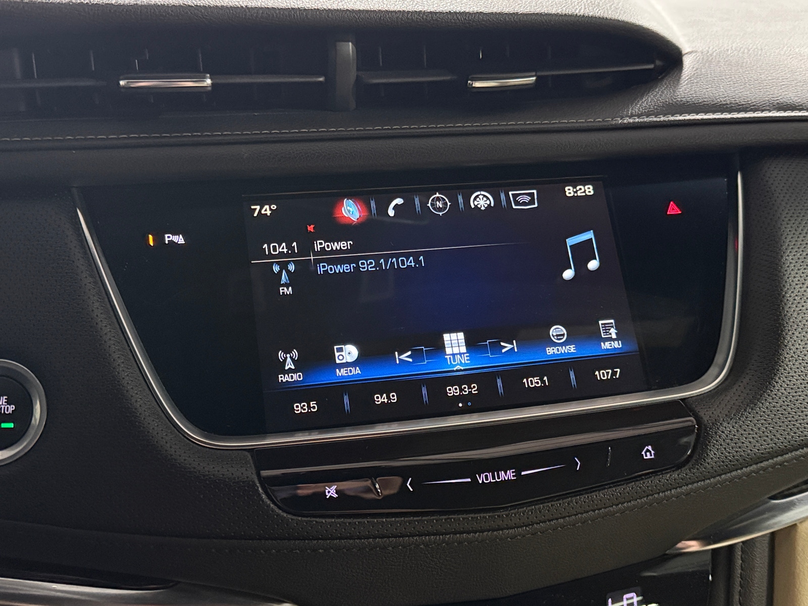 Thumbnail: 2018 Cadillac XT5 - 3