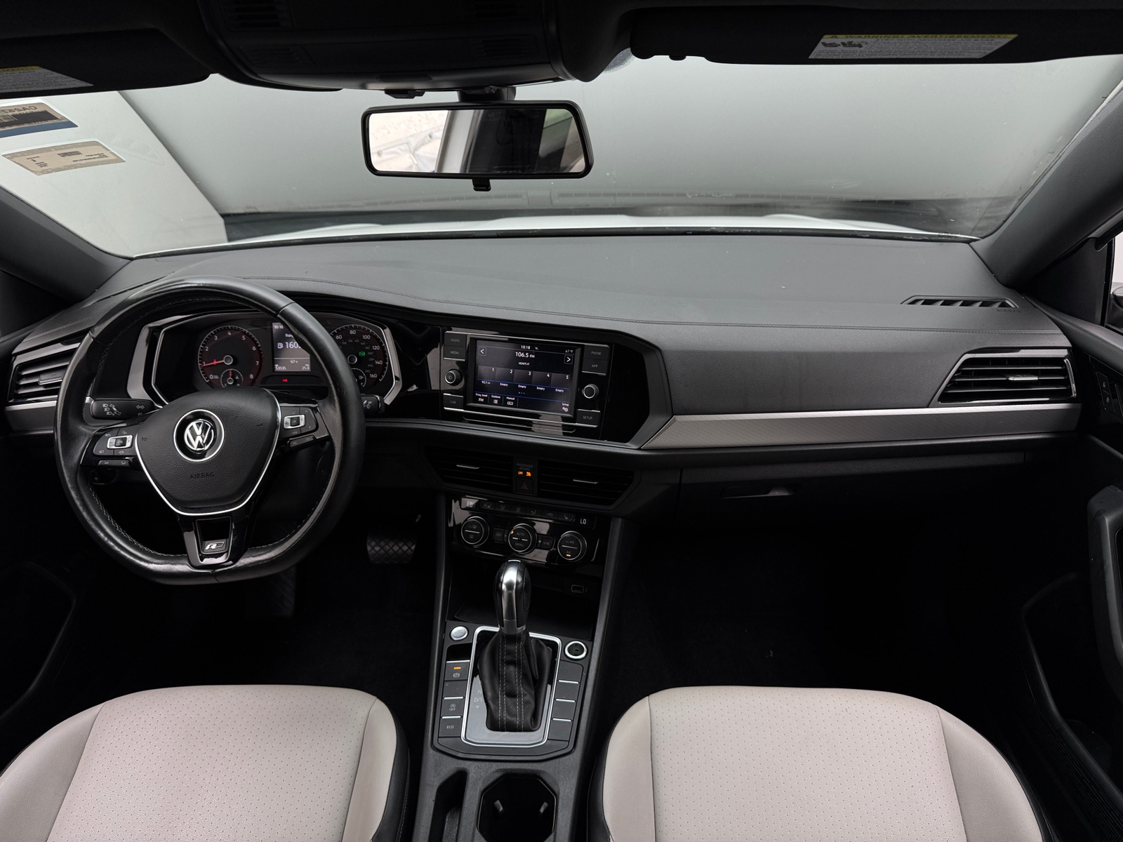 Thumbnail: 2019 Volkswagen Jetta - 2