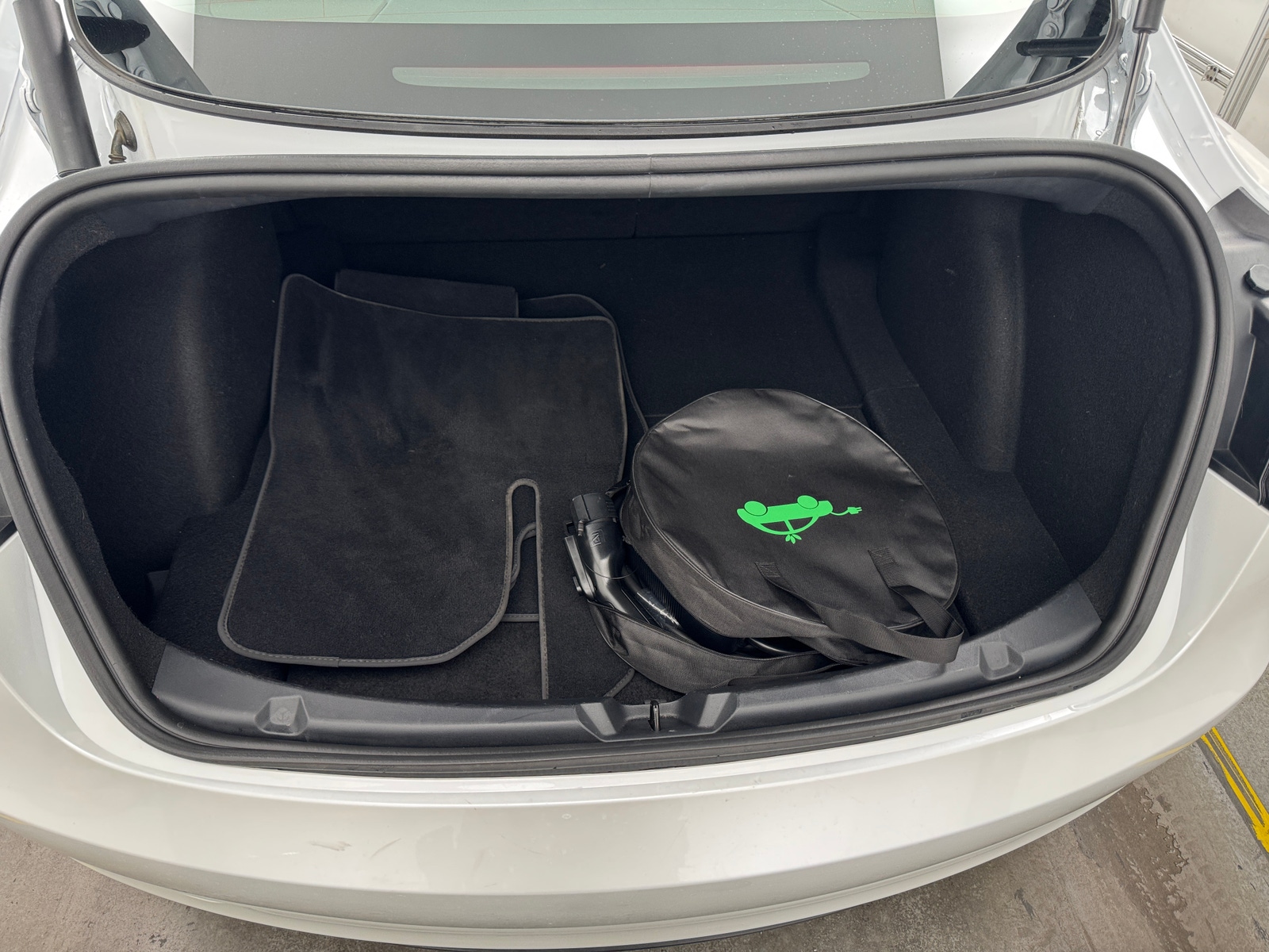 Thumbnail: 2023 Tesla Model 3 - 6