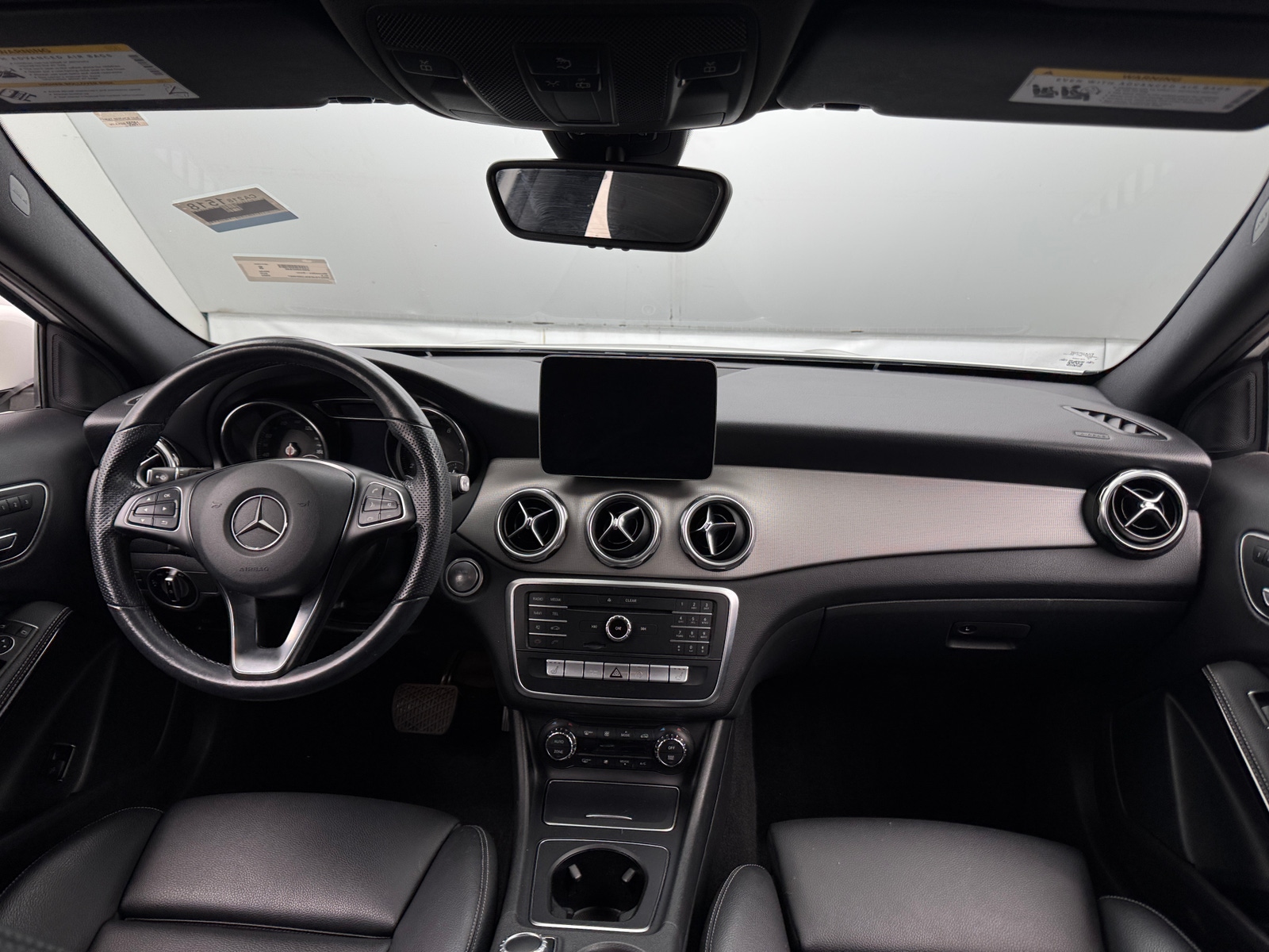 Thumbnail: 2020 Mercedes-Benz GLA - 2