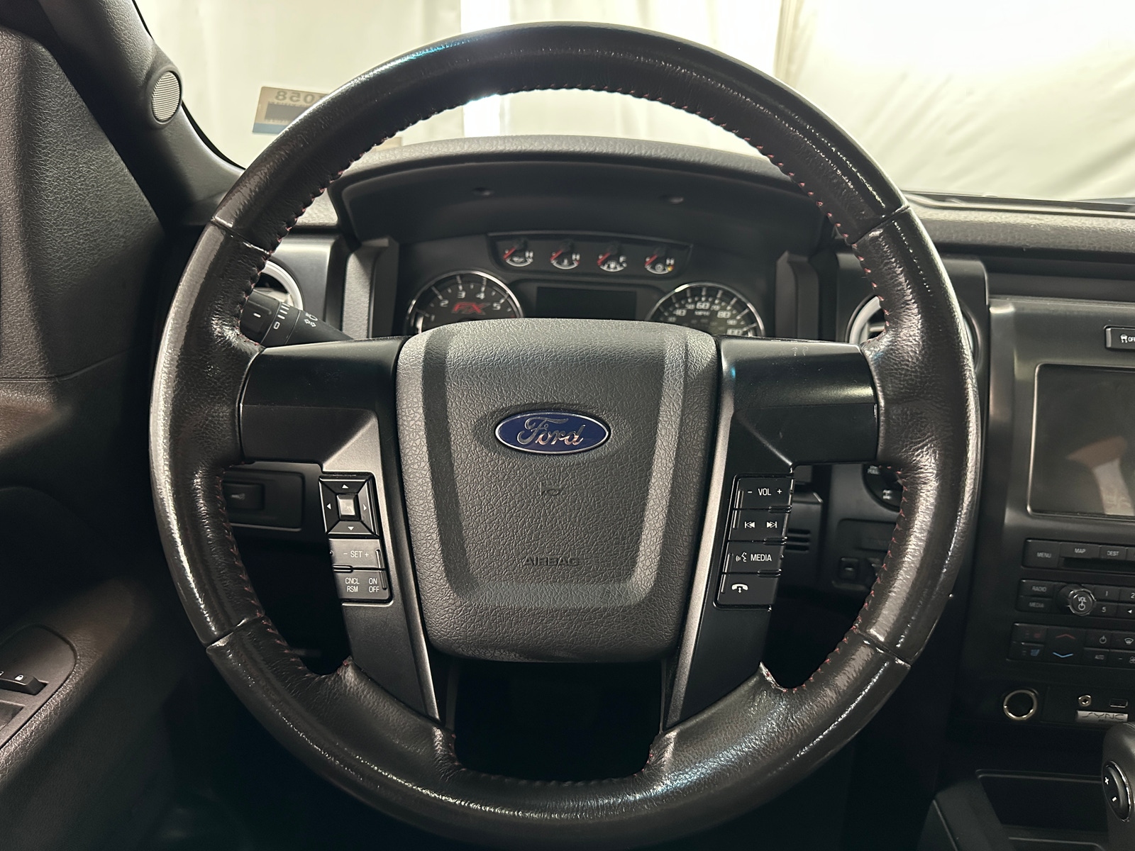 Thumbnail: 2012 Ford Econoline - 4