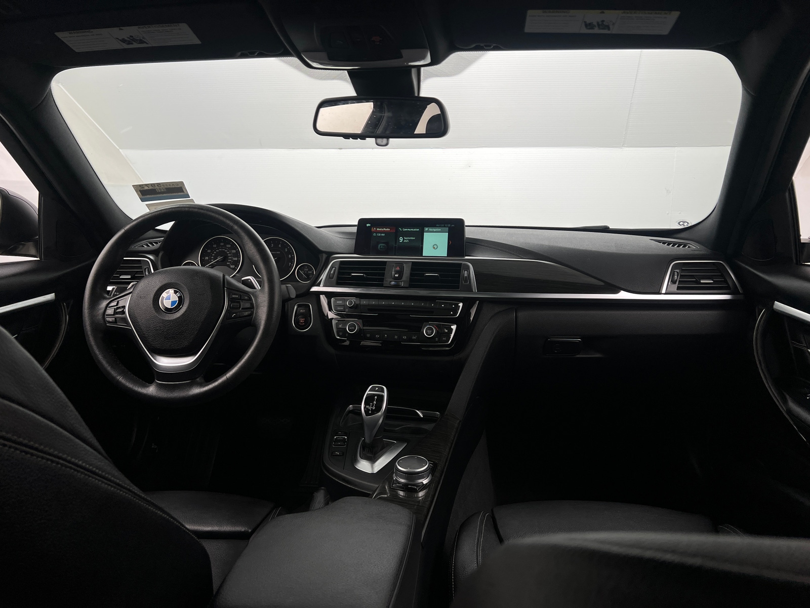 Thumbnail: 2018 BMW 3 Series - 2