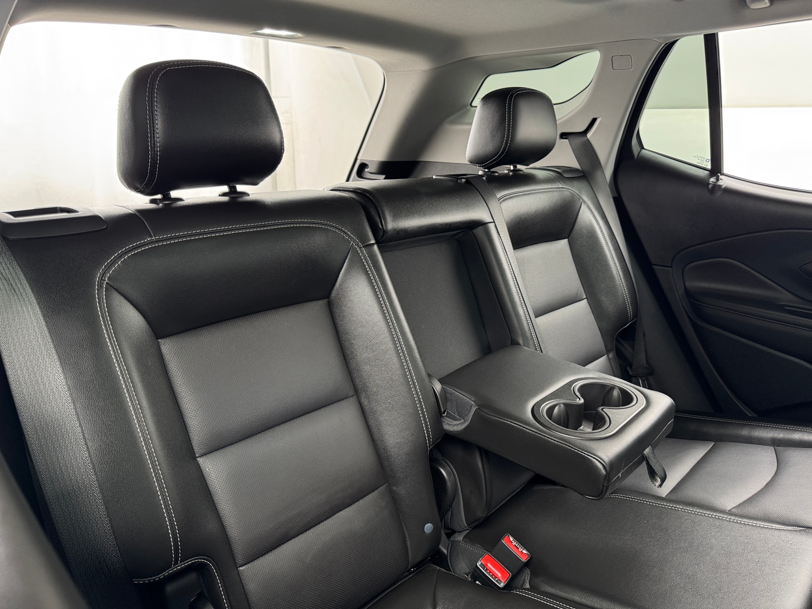 Thumbnail: 2022 GMC Terrain - 5