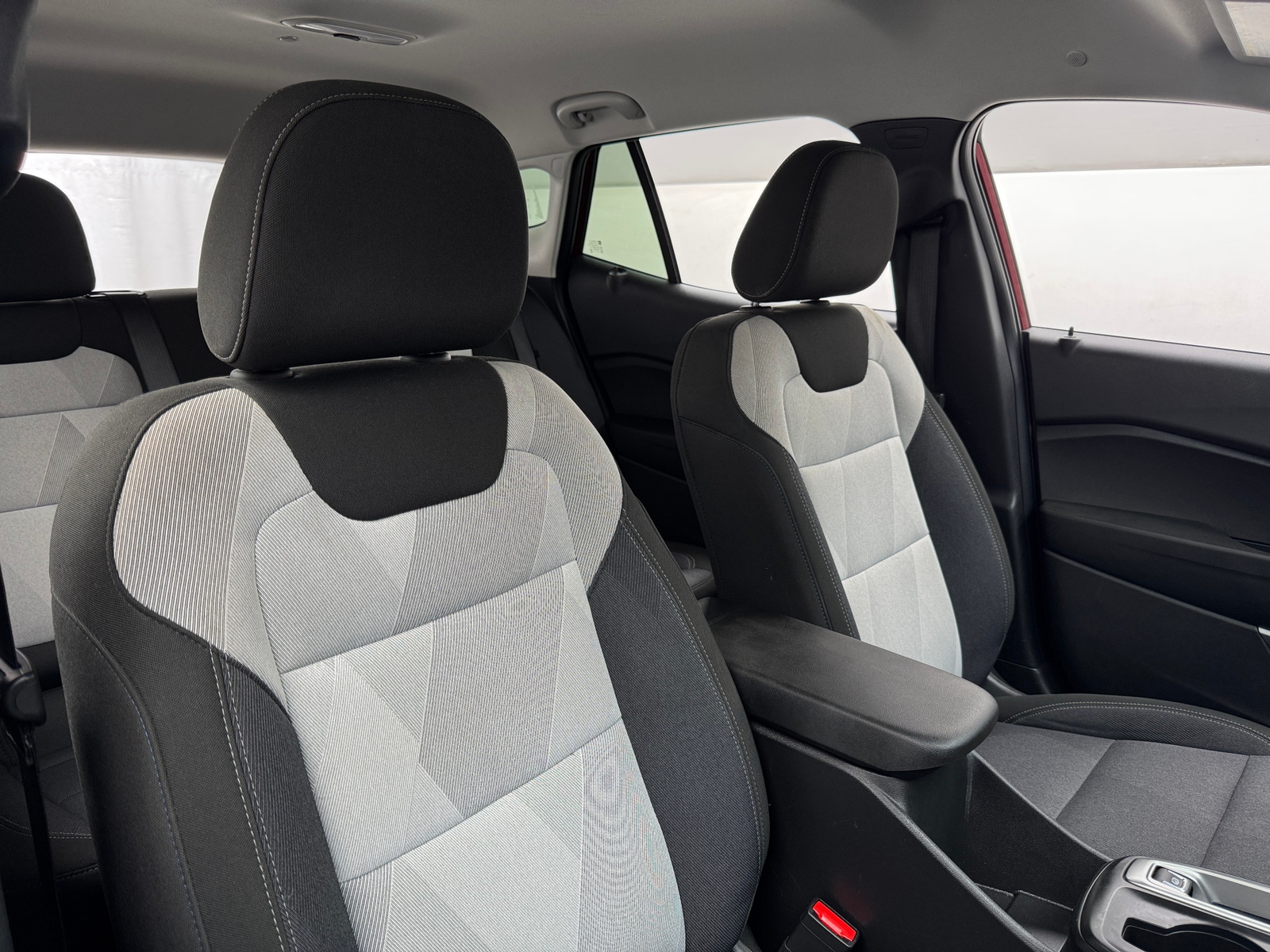 Thumbnail: 2025 Chevrolet Trax - 2