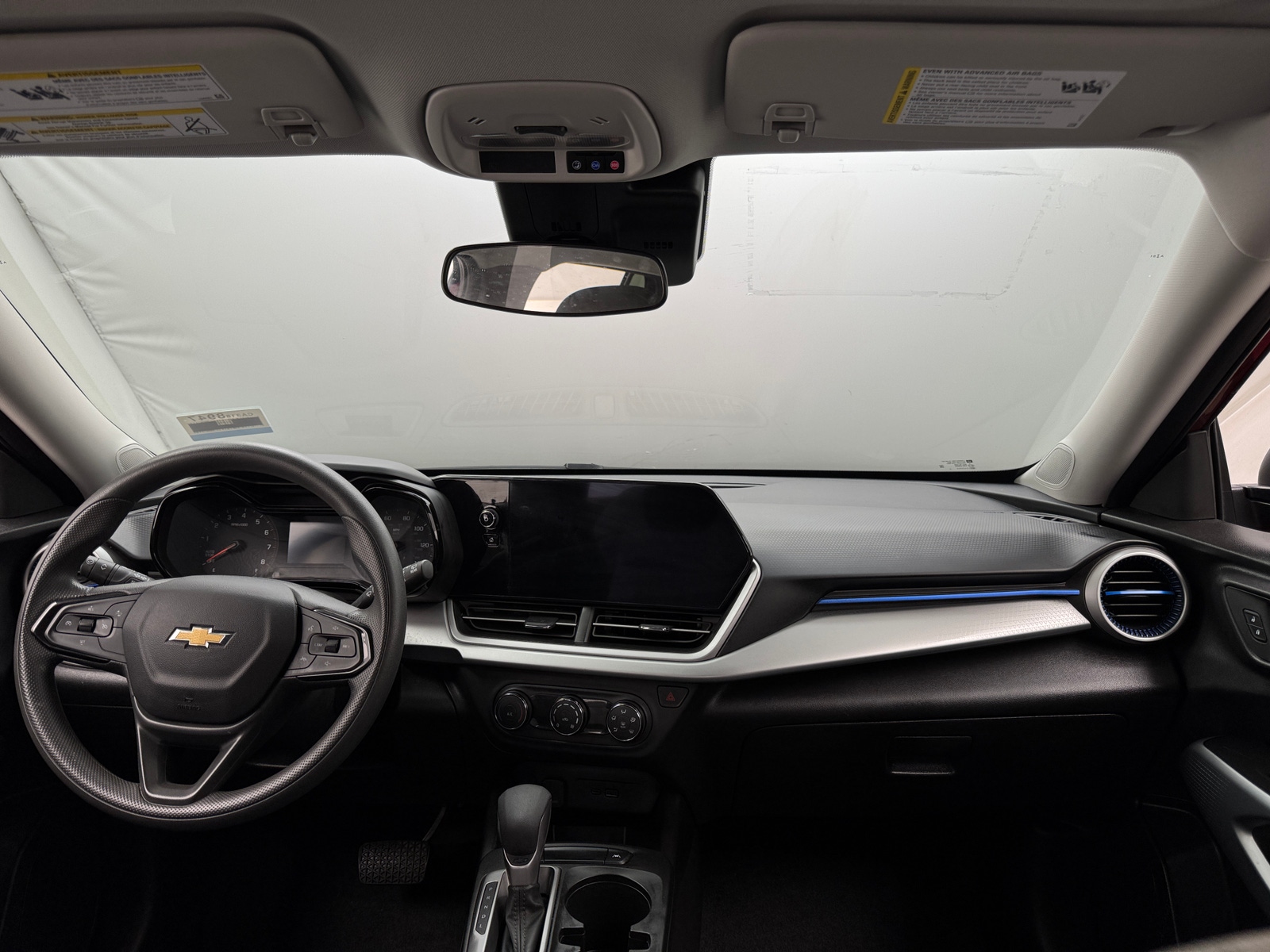 Thumbnail: 2025 Chevrolet Trax - 3