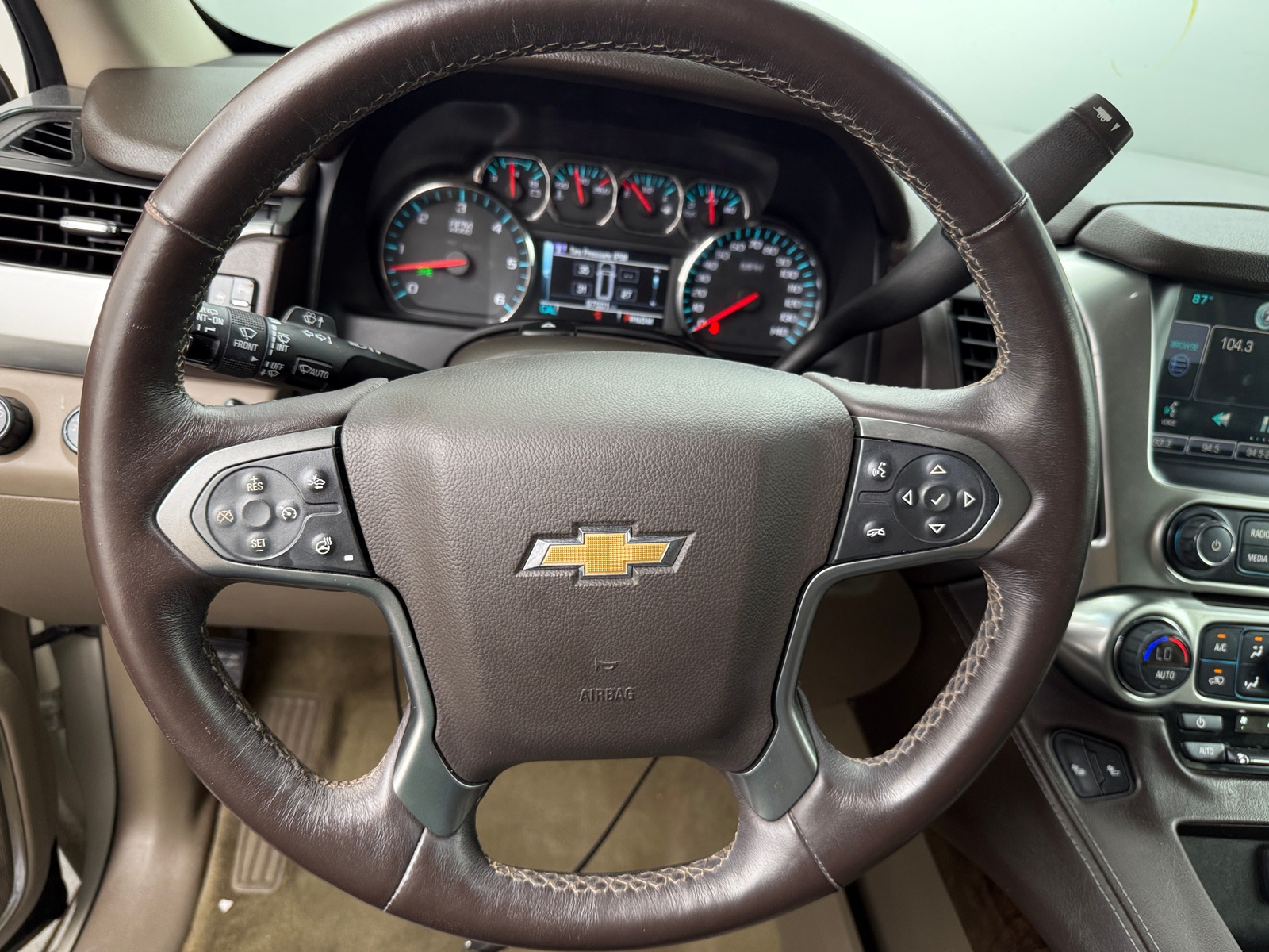 Thumbnail: 2015 Chevrolet Tahoe - 4
