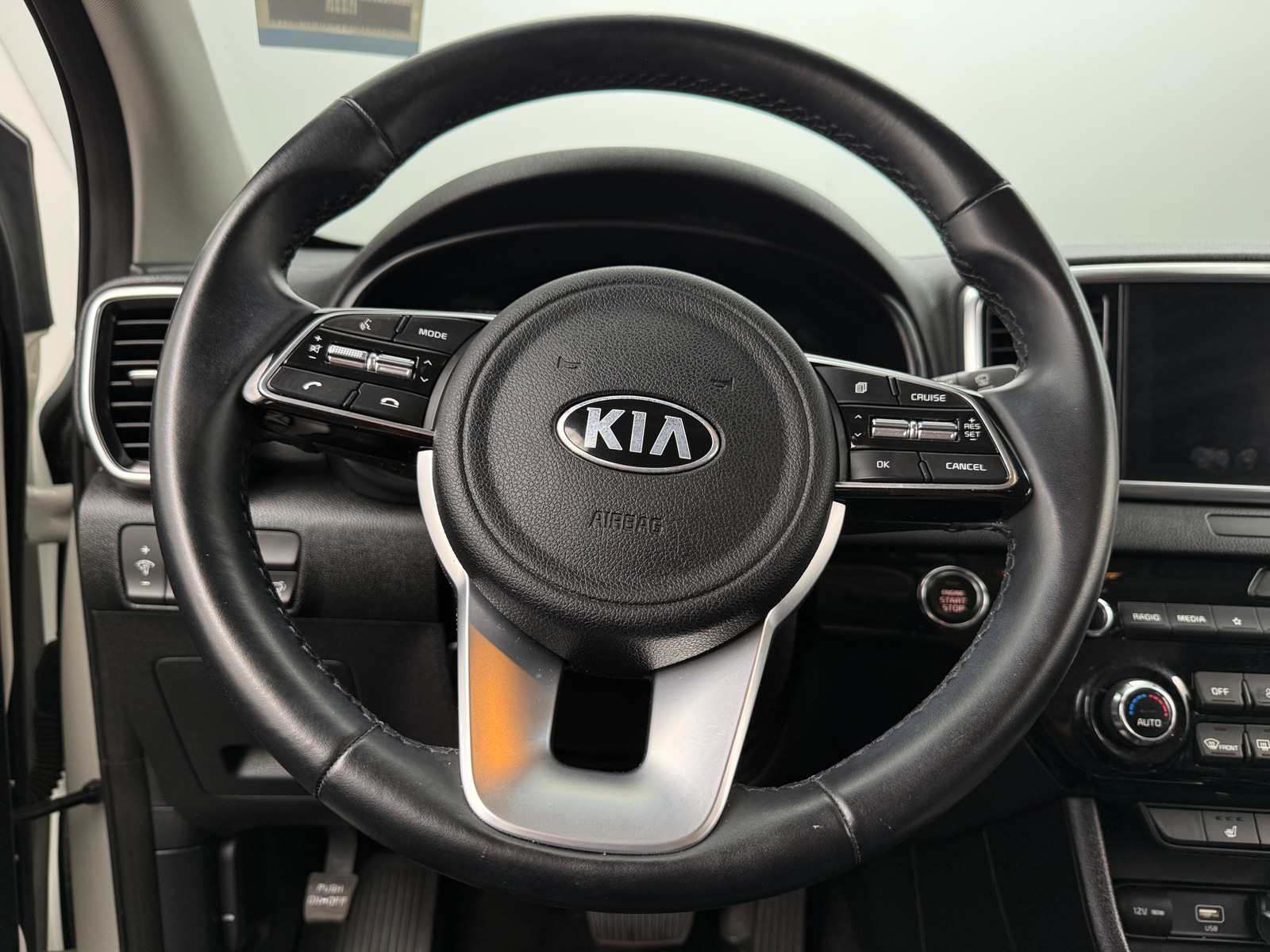 Thumbnail: 2021 Kia Sportage - 4