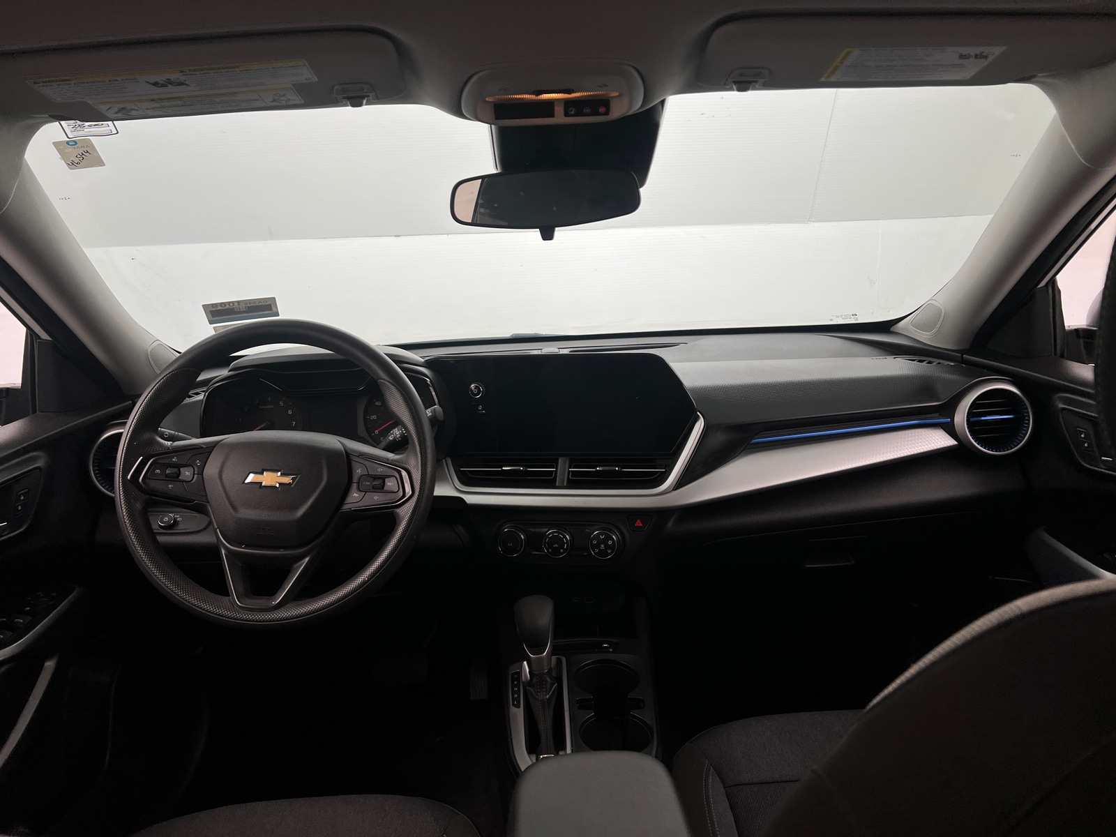 Thumbnail: 2024 Chevrolet Trax - 3